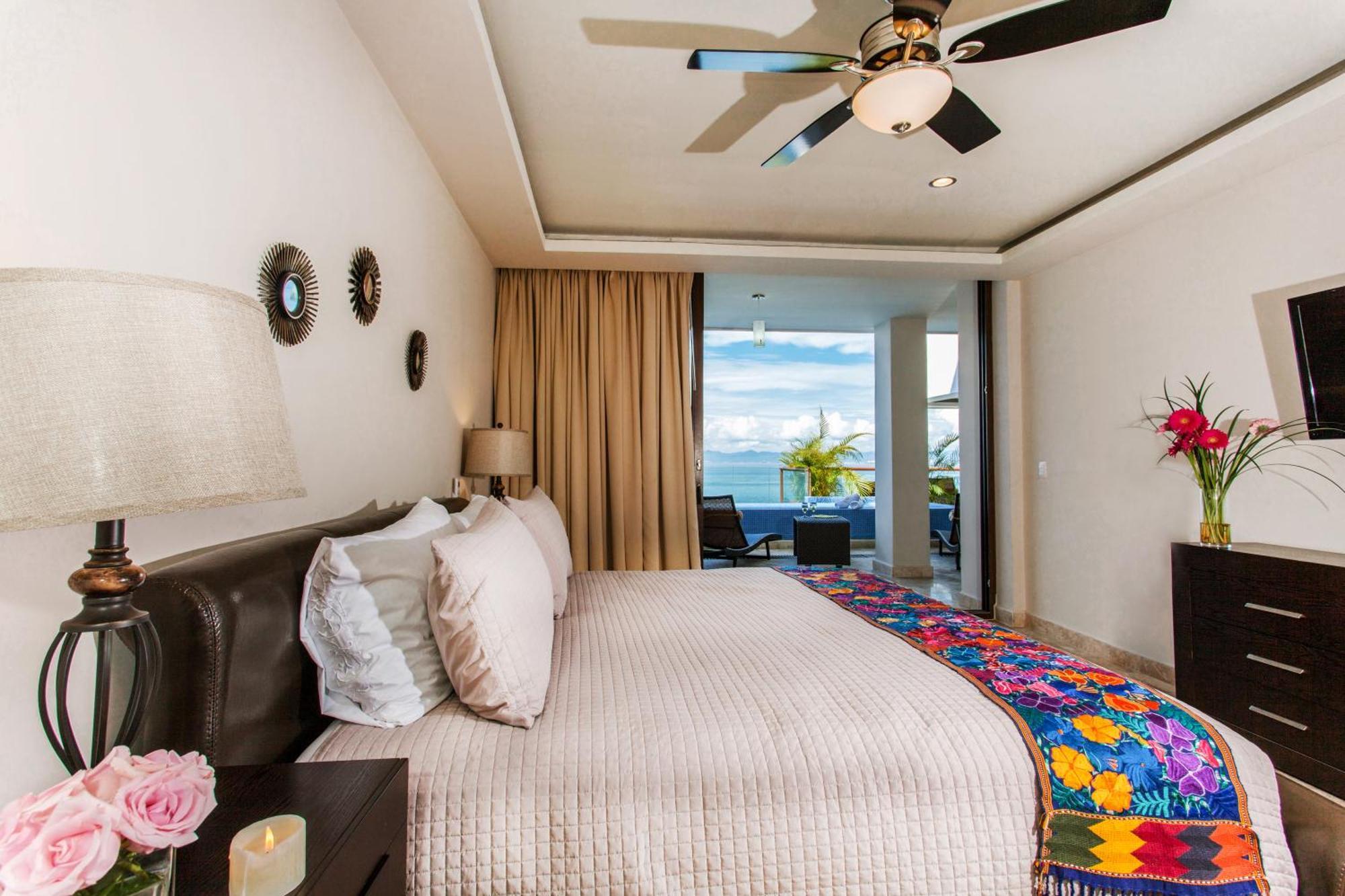 Vallarta Shores 4*