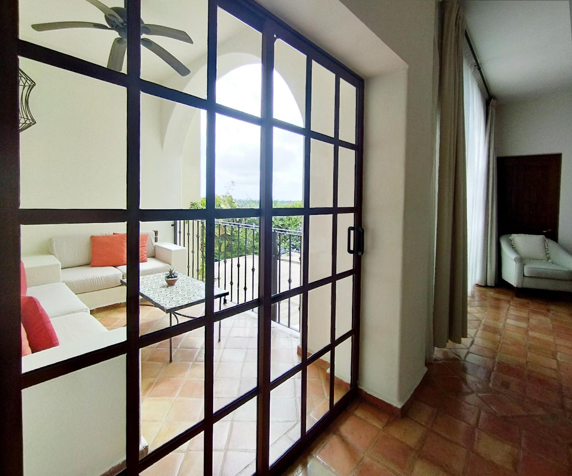 Guaycura Boutique Hotel, Club &