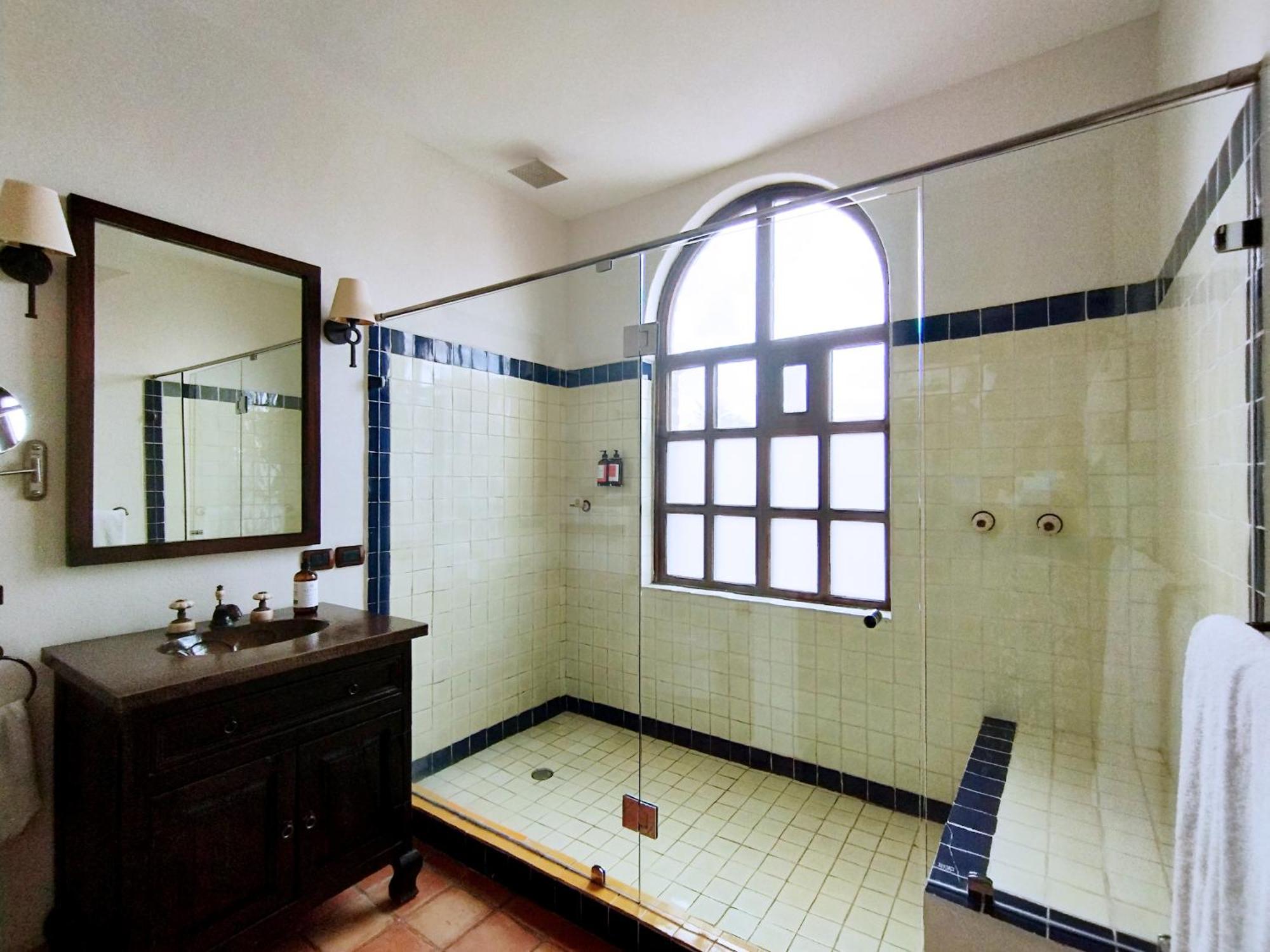 Hotel Guaycura Boutique Hotel, Club &