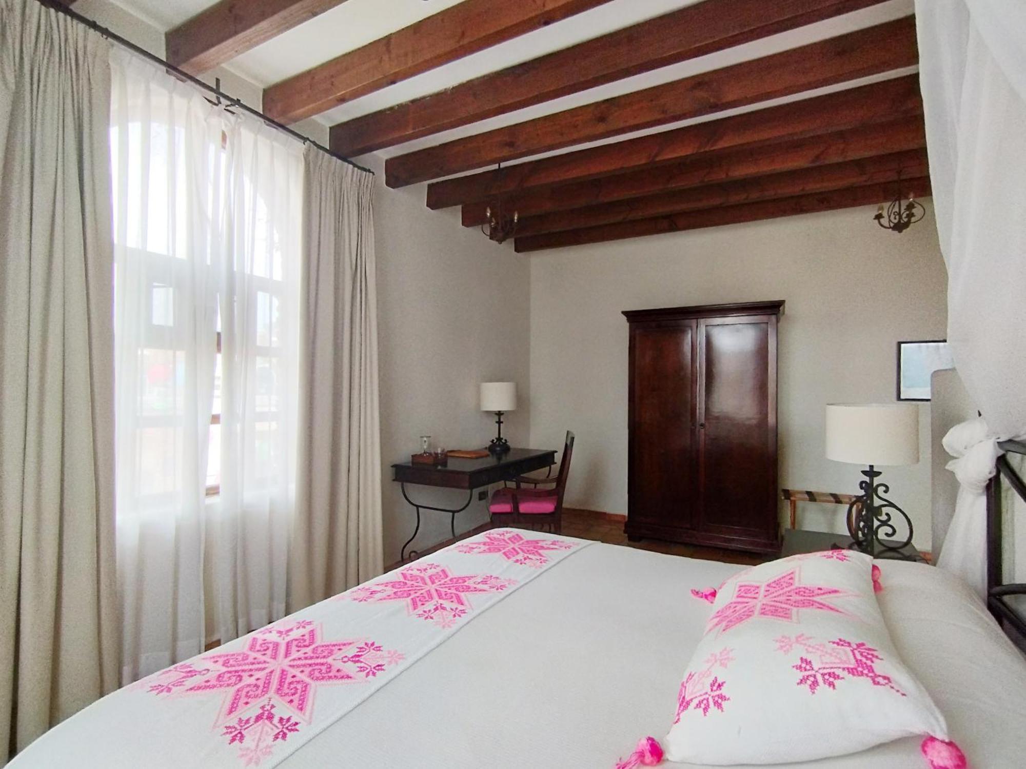 Guaycura Boutique Hotel, Club & Todos Santos