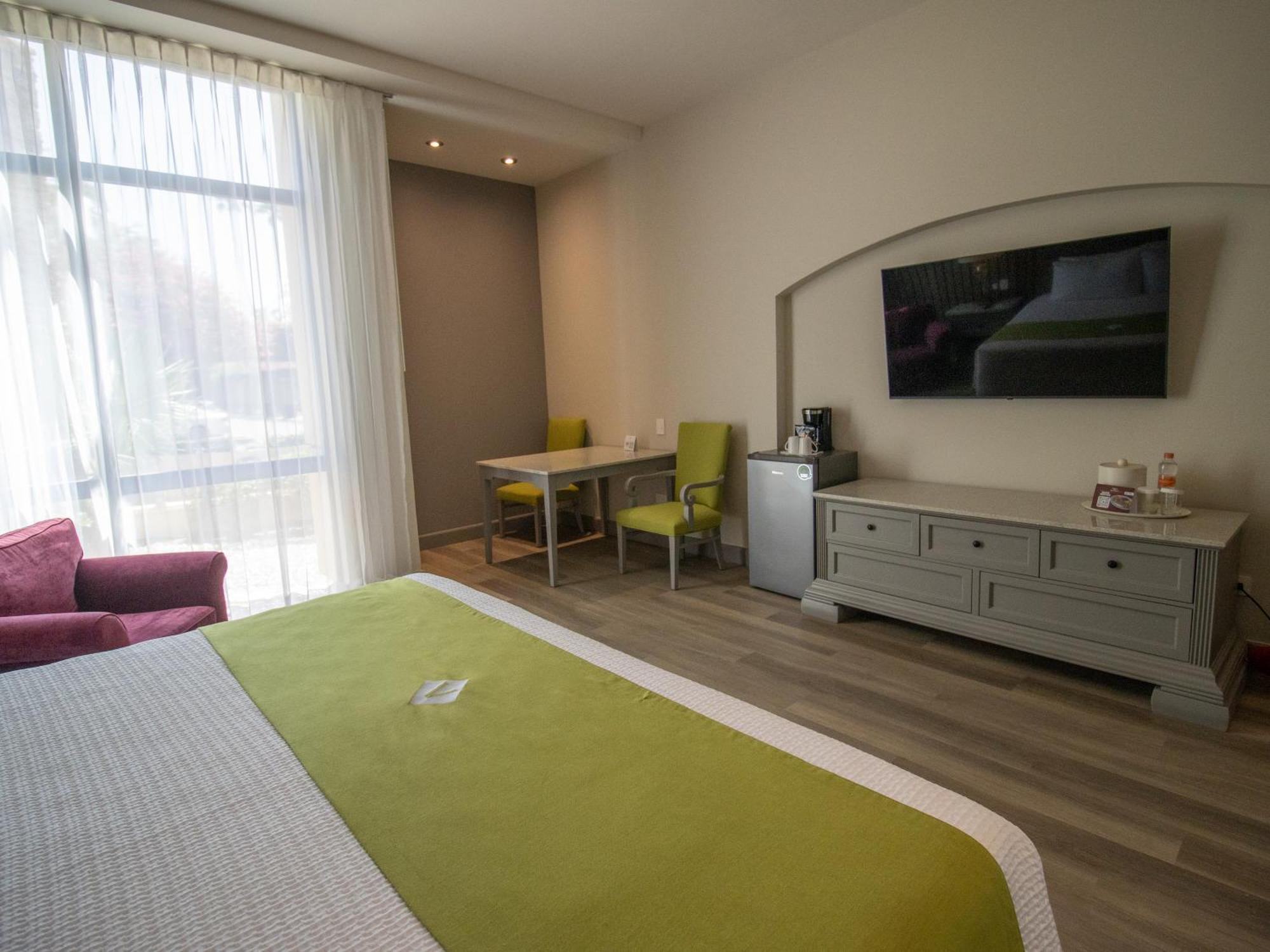 Hotel Araiza