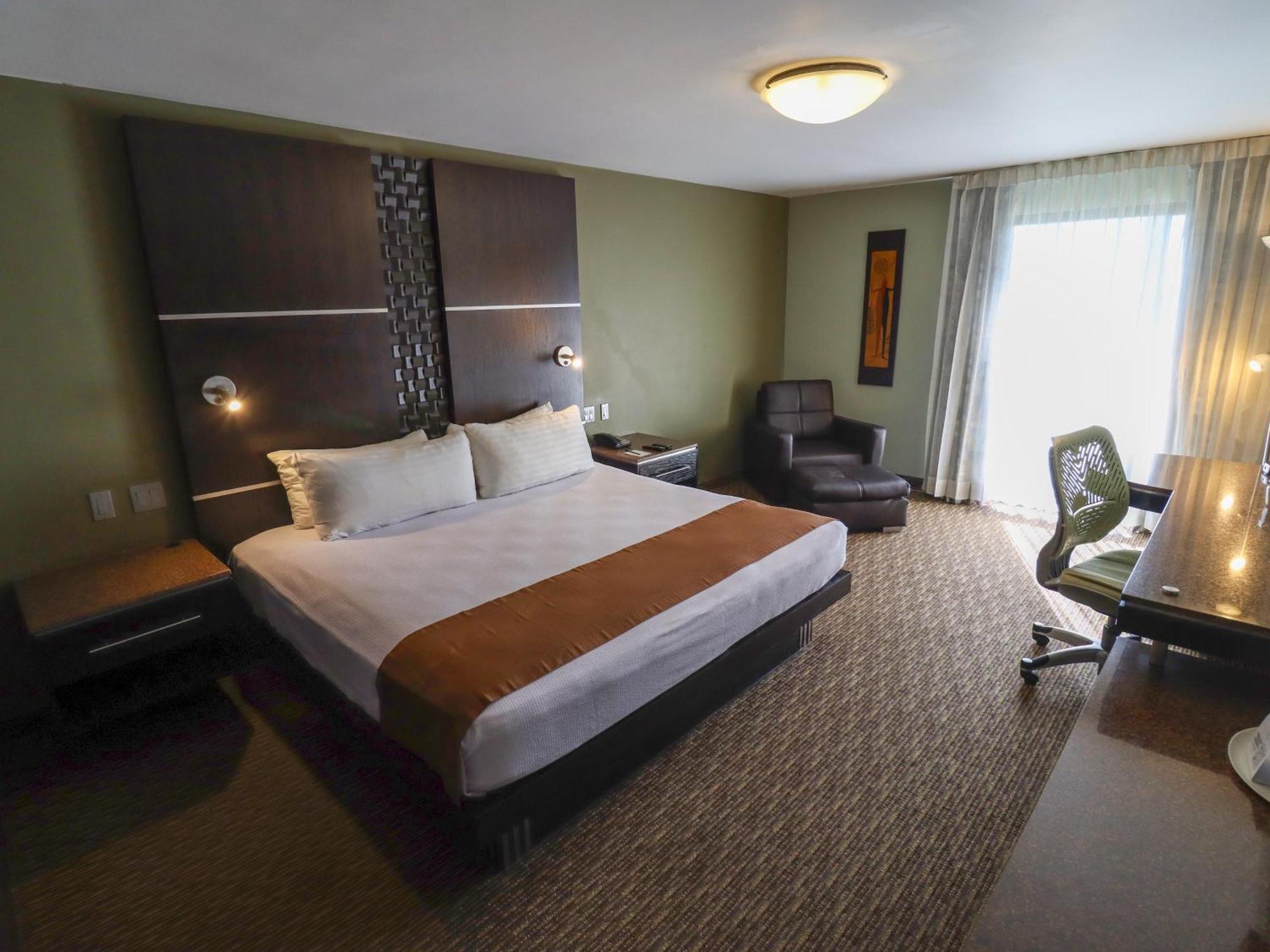 Araiza Hotel 5*