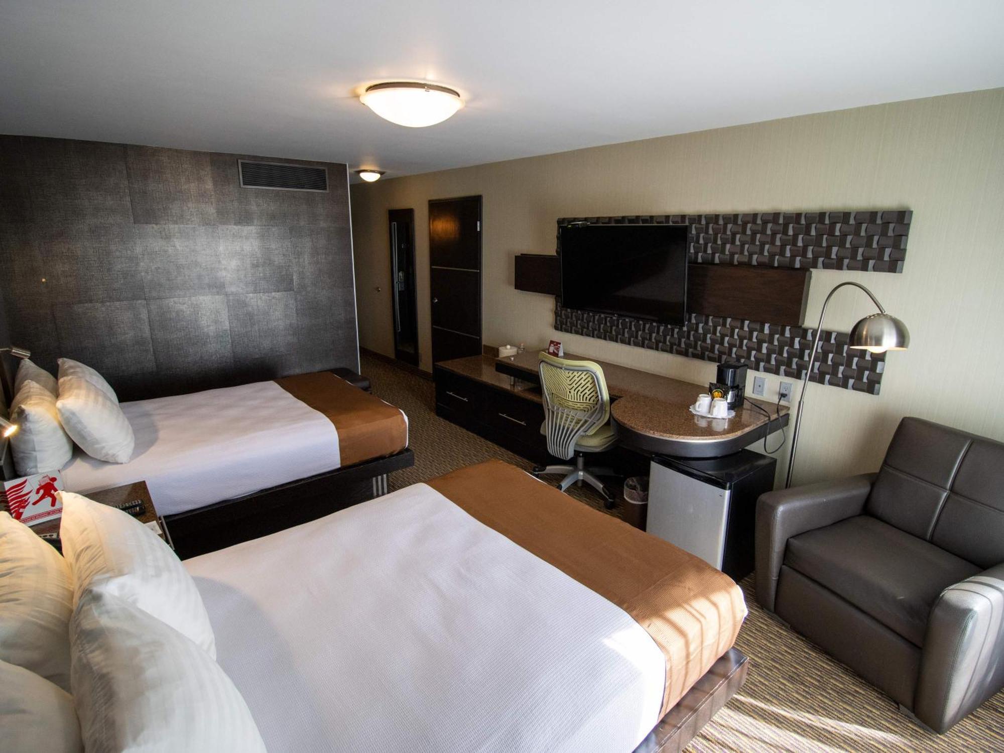 Hotel Araiza 5*