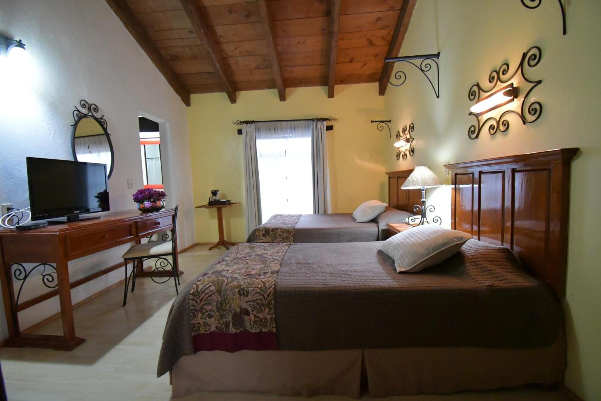 Hotel Casavieja