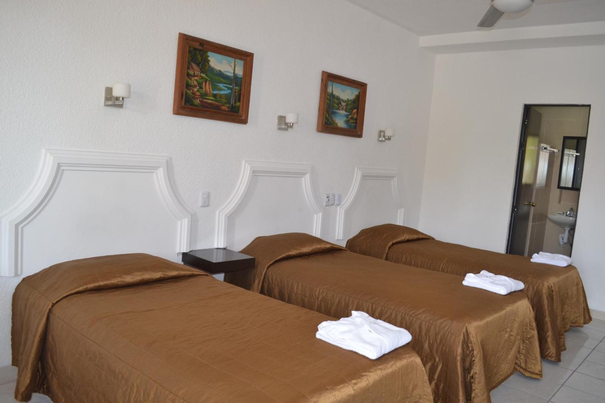 Hotel Paraiso 3*