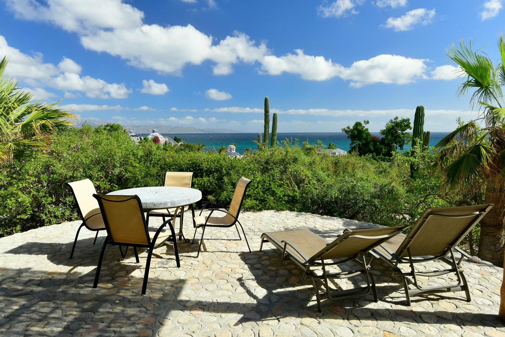 Ventana Bay Resort 4*