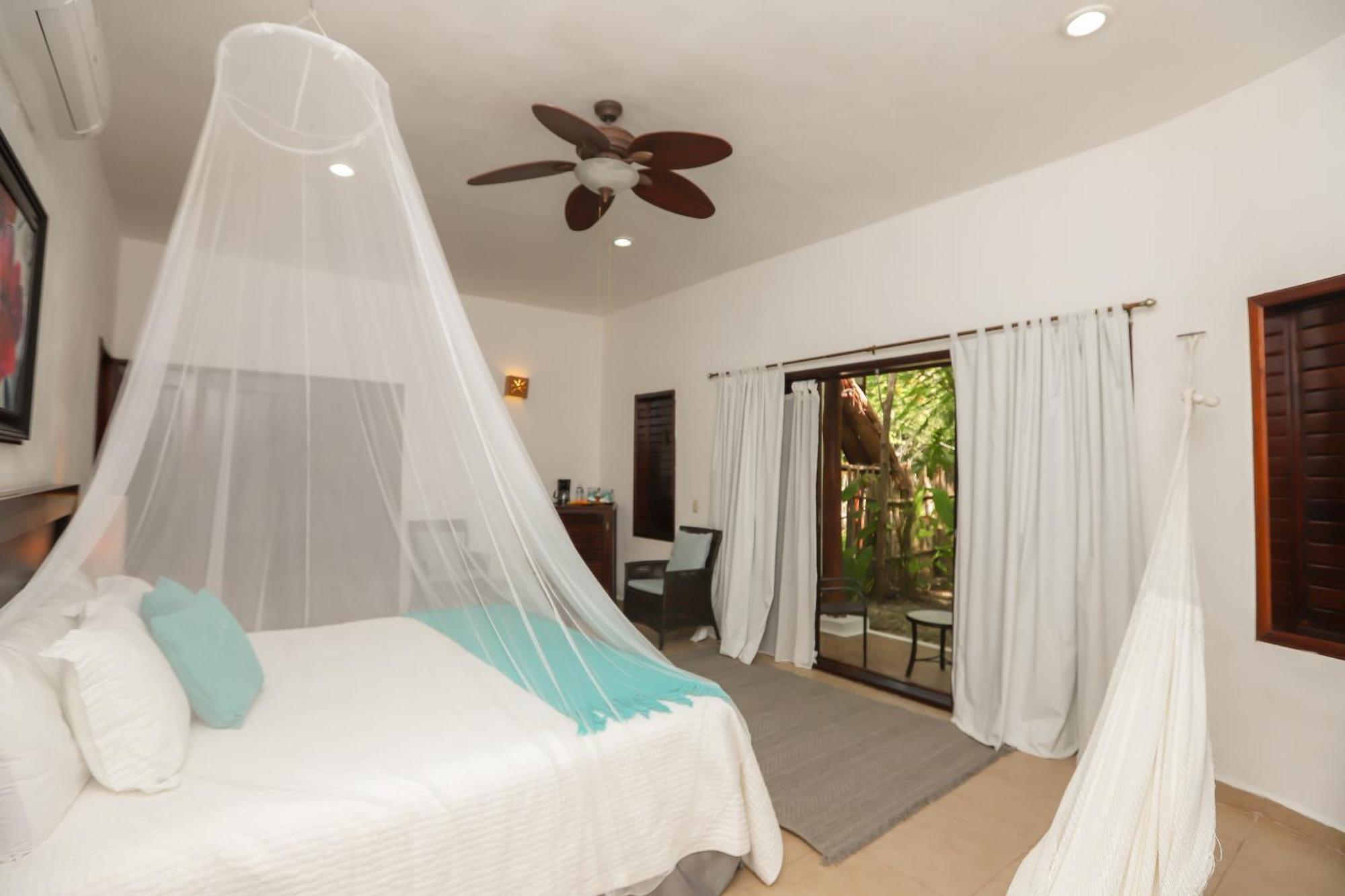 Mayan Secret Boutique Hotel 4*