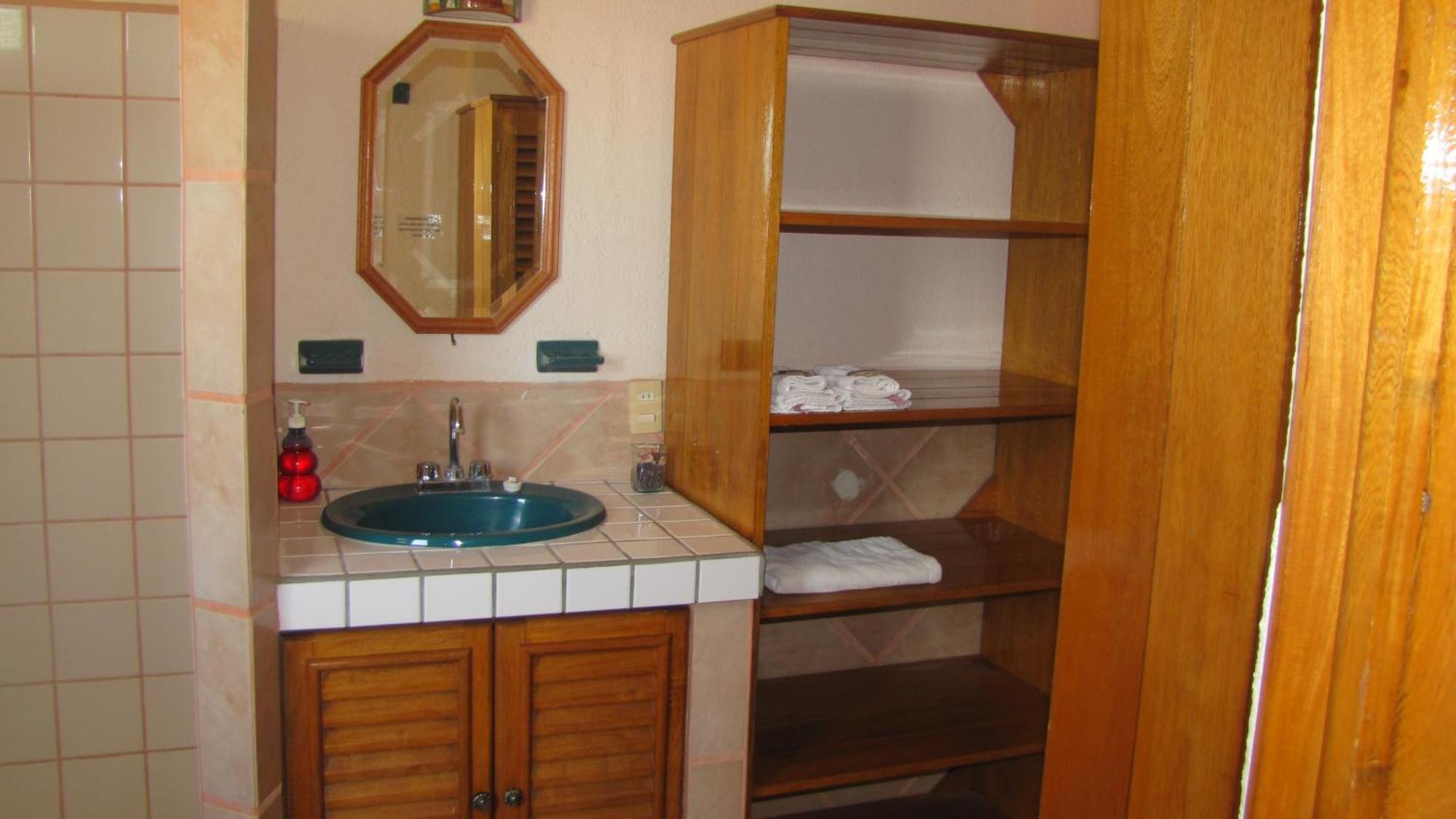Hotel La Paloma Oceanfront Retreat 3*