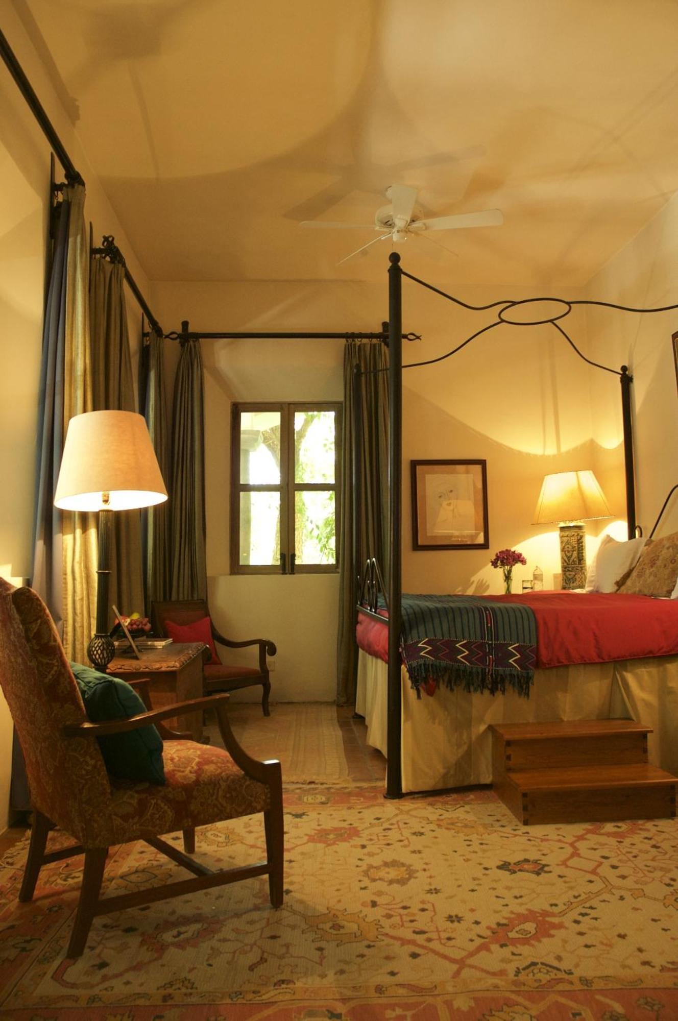Casa Mision De San Miguel 4*
