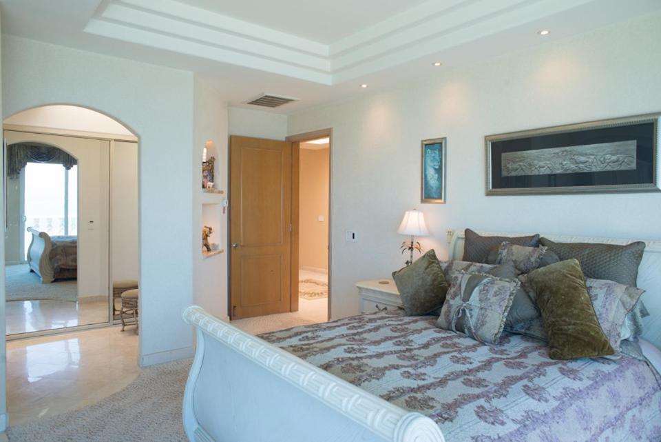 Guest house La Residency Ensenada