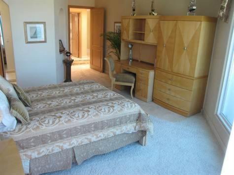 La Residency Guest house