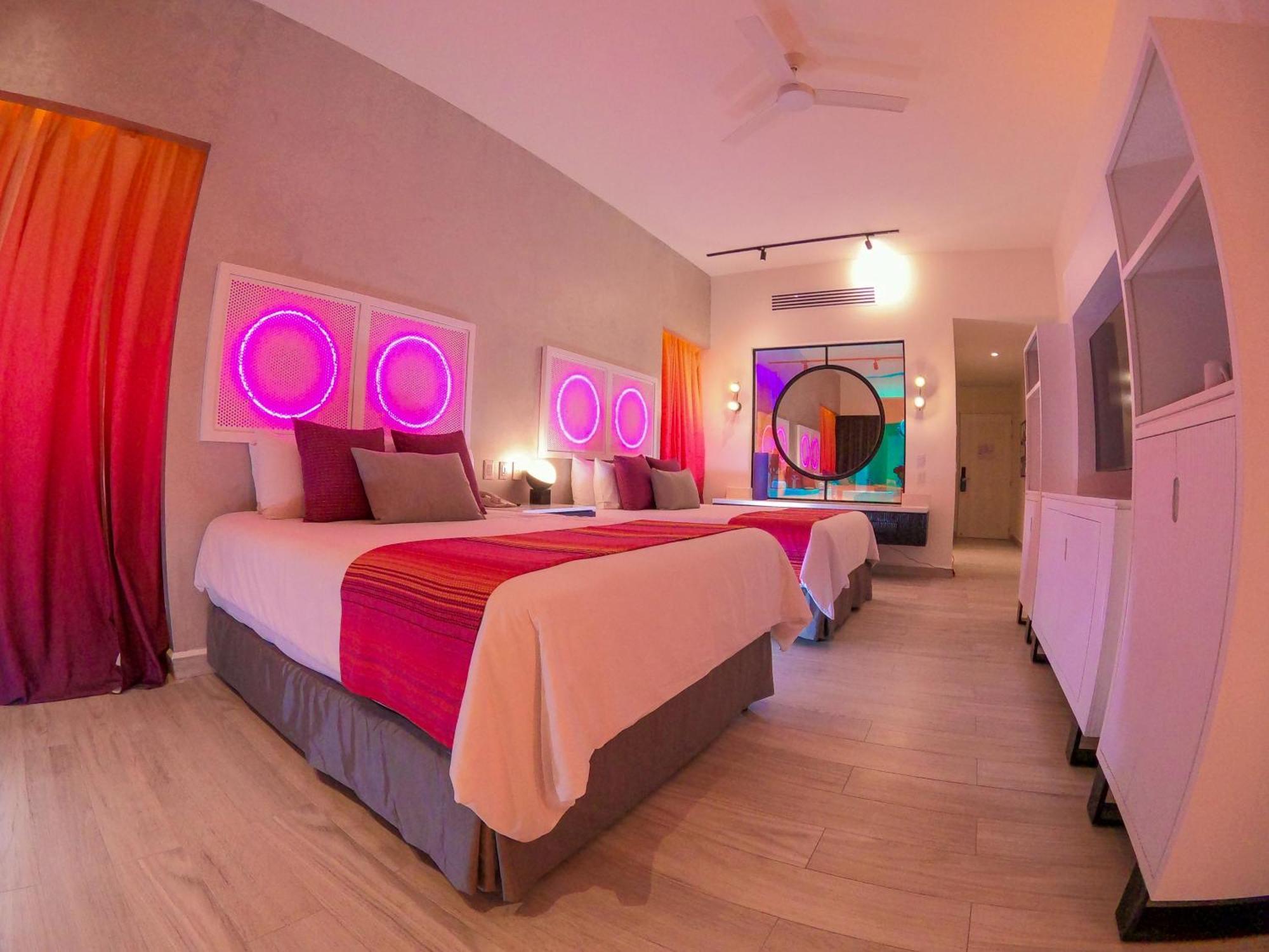 Almar Luxury Lgbt Front Experience (adults Only) Resort