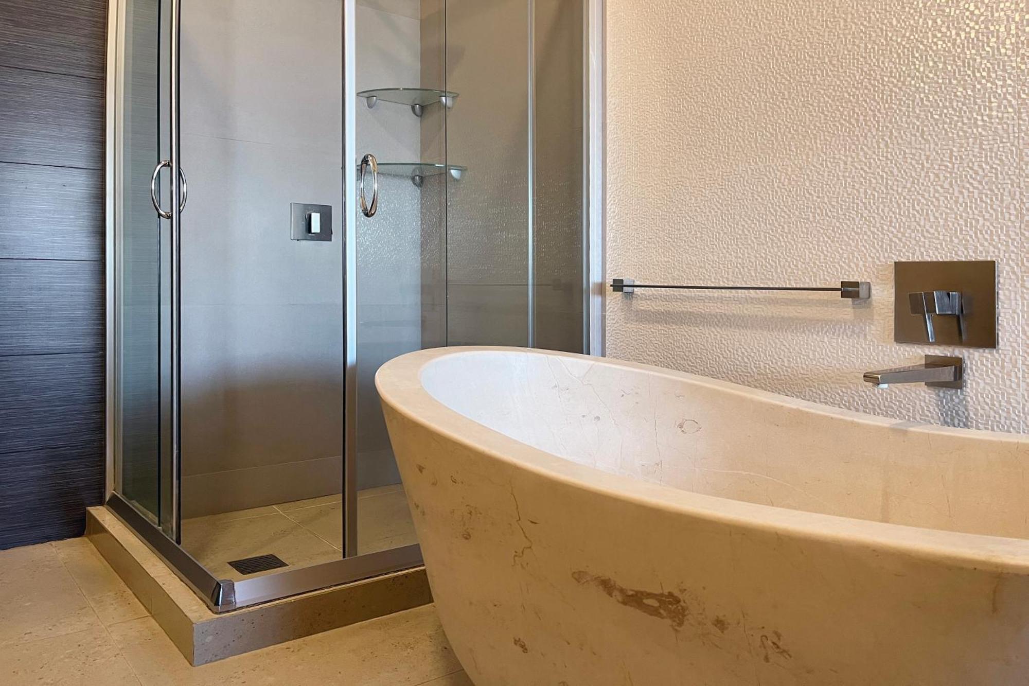 Guest house Laviu Luxe 5*