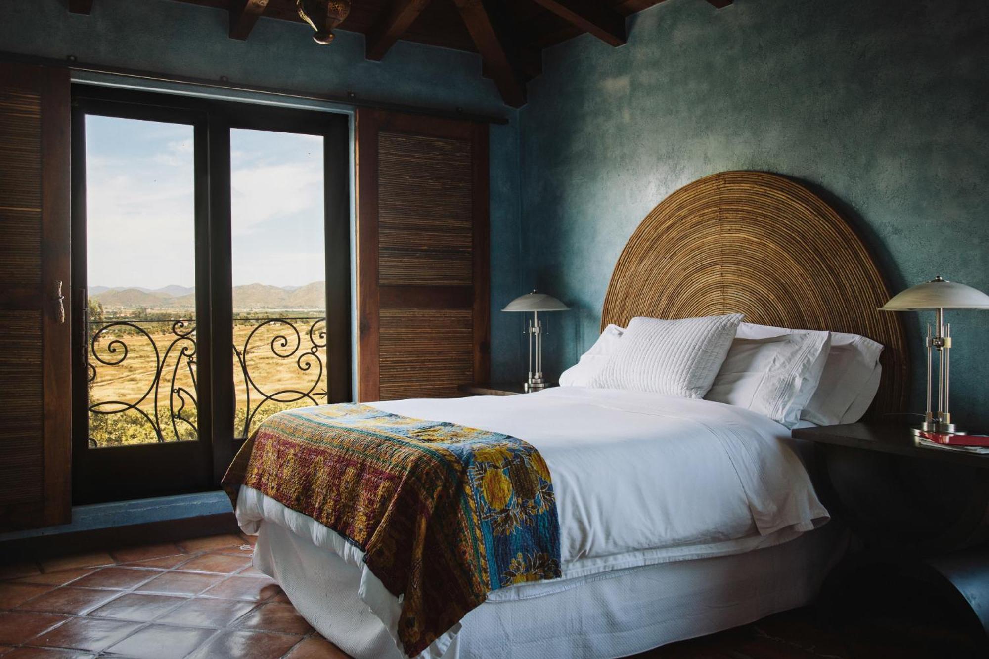 Hotel La Del Valle 3*