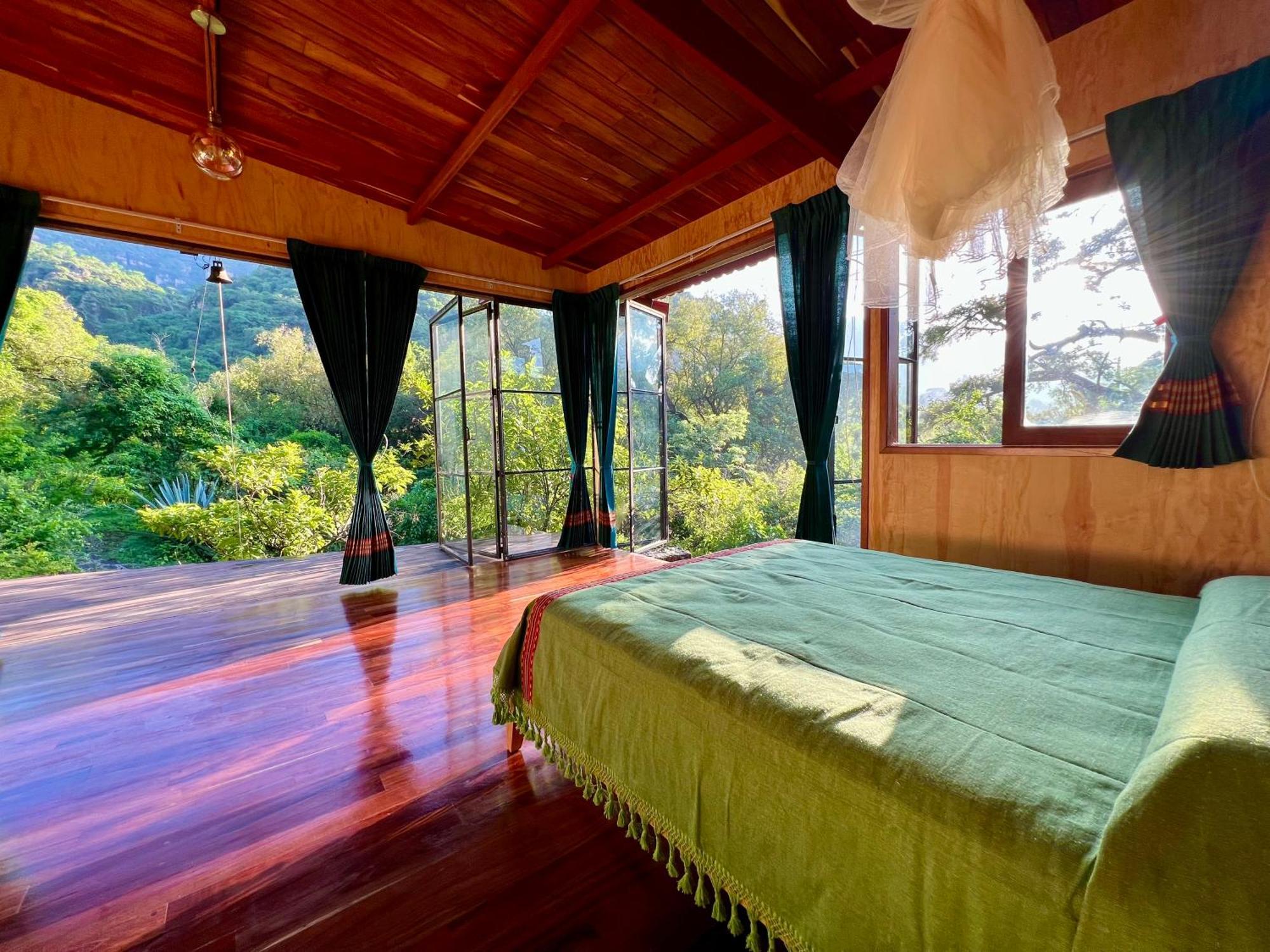Country house Santuario Ave Fenix-cabanas
