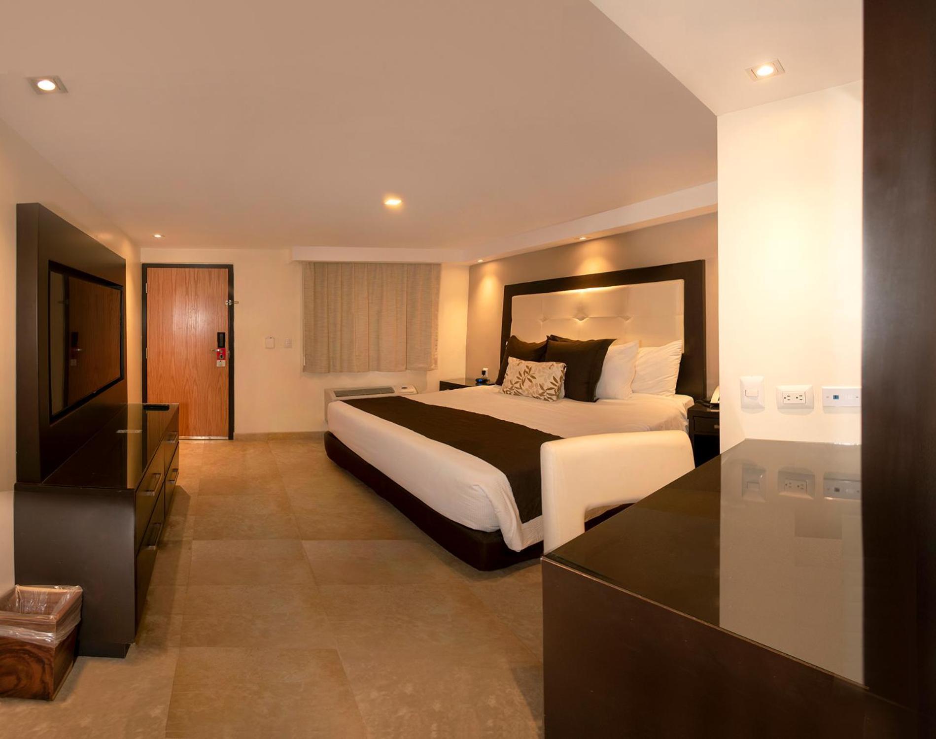Marinaterra & Hotel San Carlos Nuevo Guaymas
