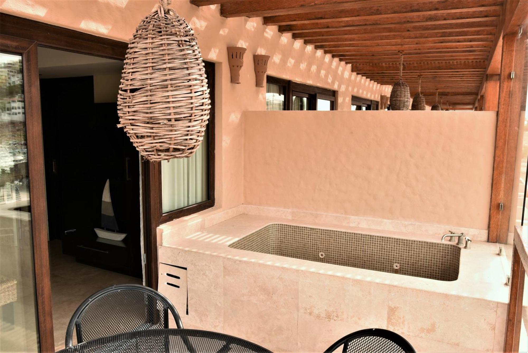 Hotel Marinaterra &