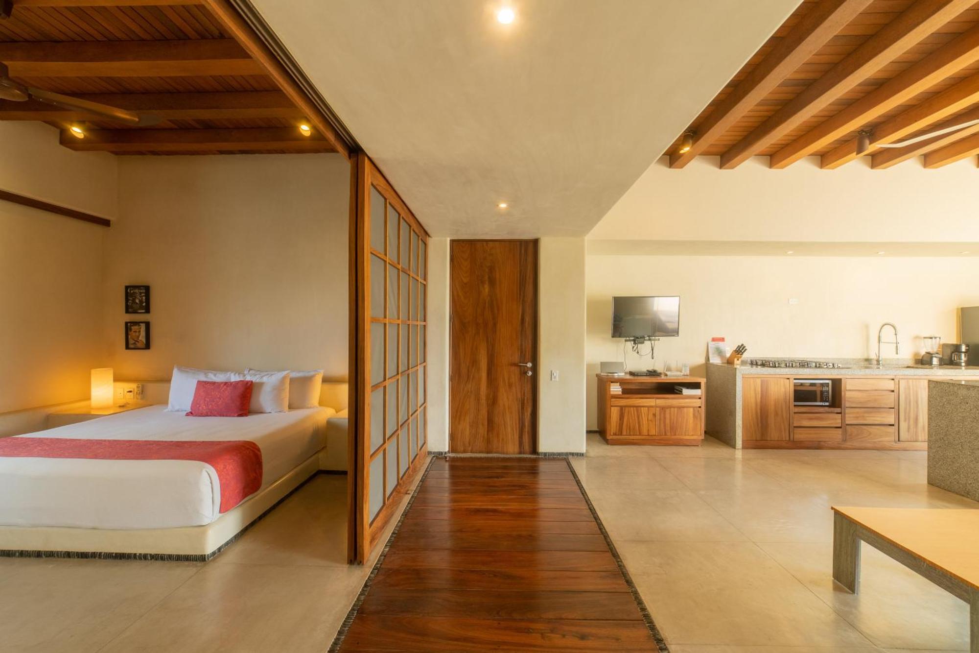 Palmas Luxury Hotel 5*