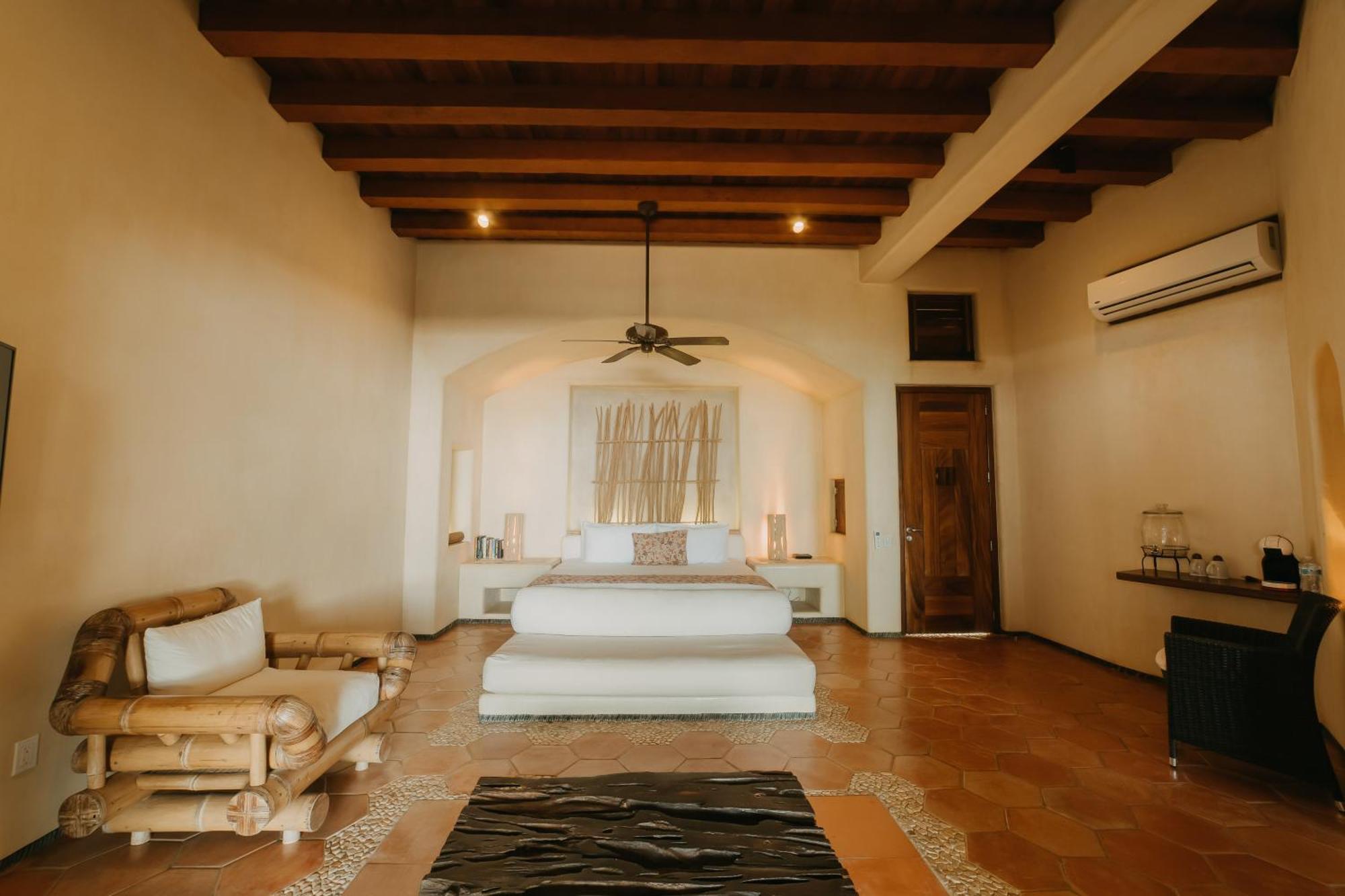 Palmas Luxury Hotel Zihuatanejo