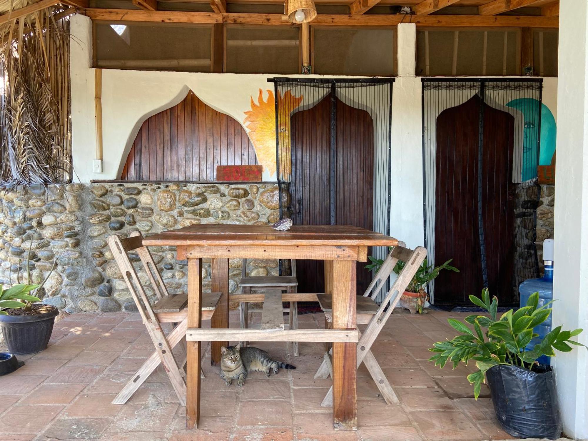 Aloevera Mixtli Inn Zipolite