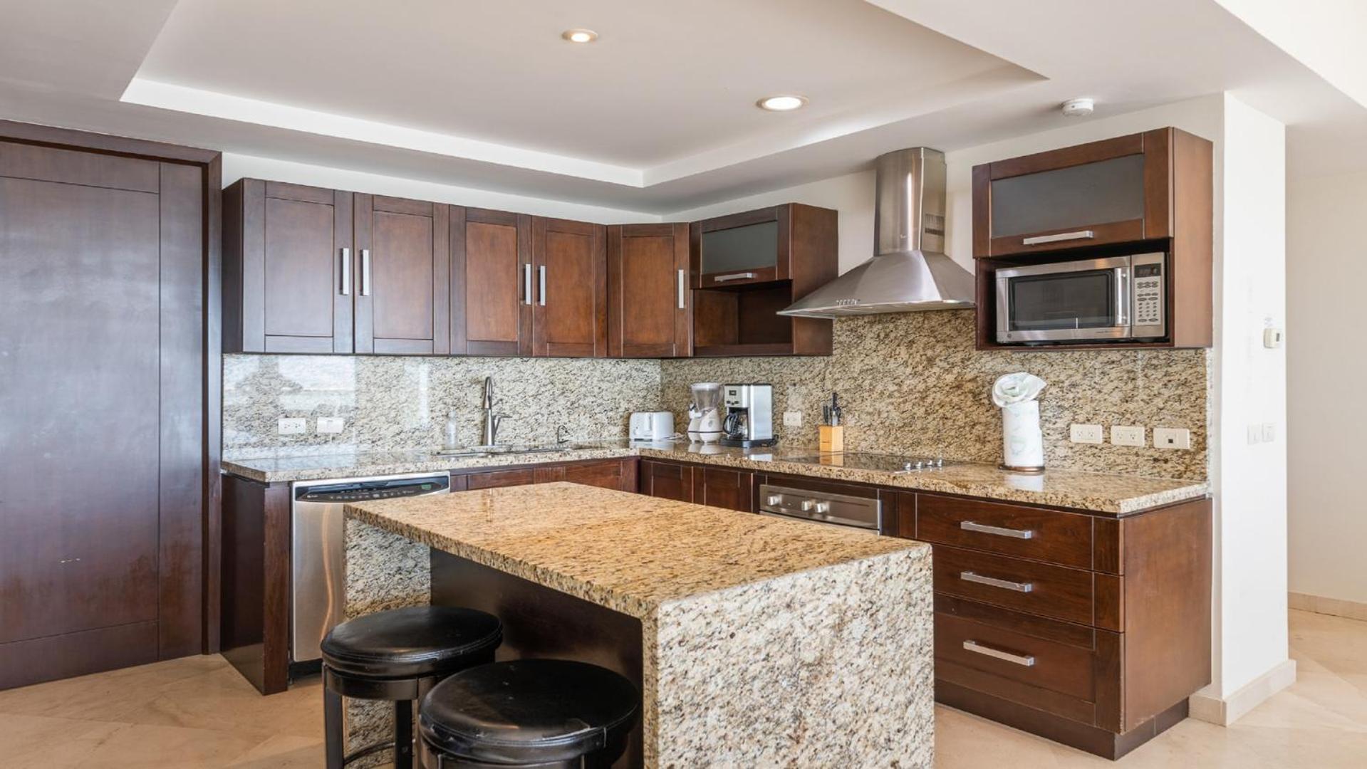 Apartment Luna Blanca Two Bedroom Unit By Kivoya *