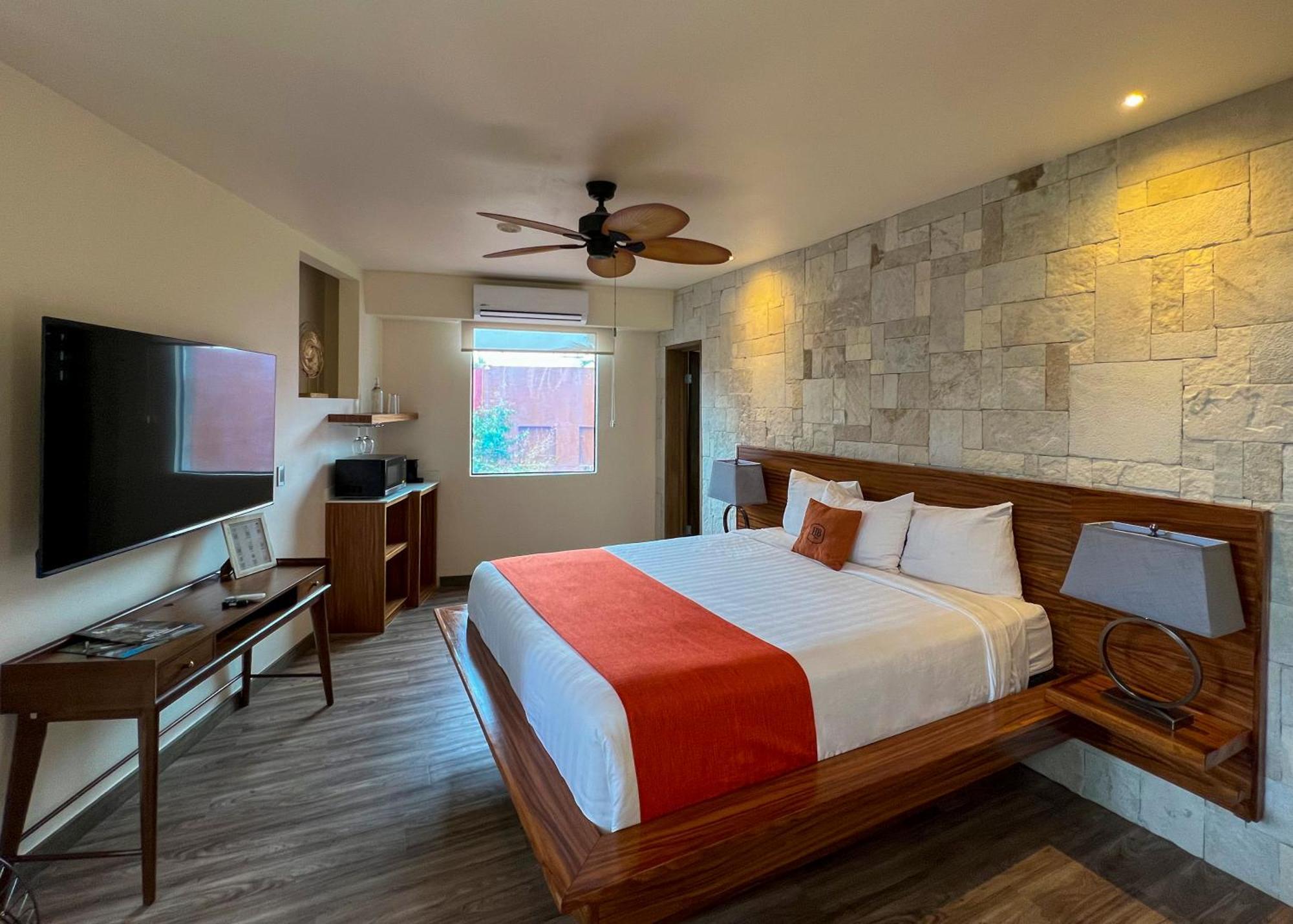 Hotel Boutique & 4*
