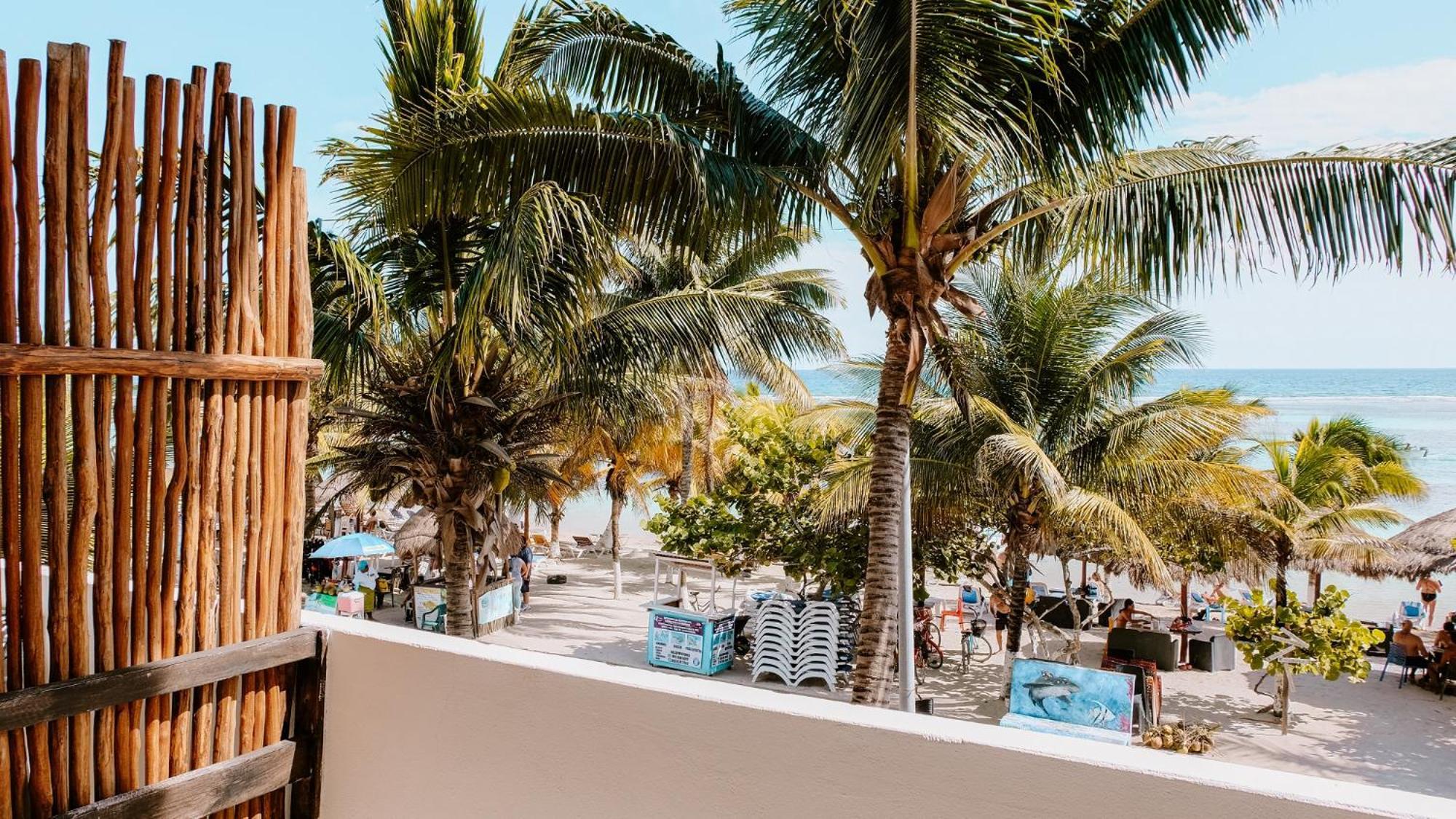 El Fuerte Beach Apartments Hotel 3*