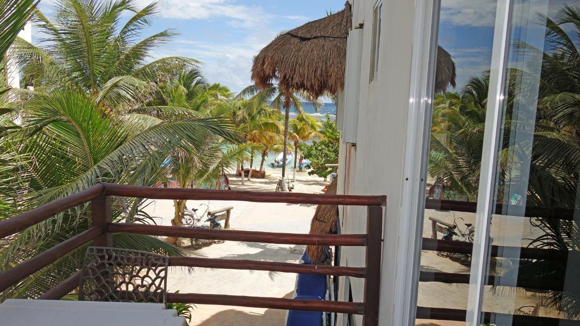 El Fuerte Beach Apartments 3*