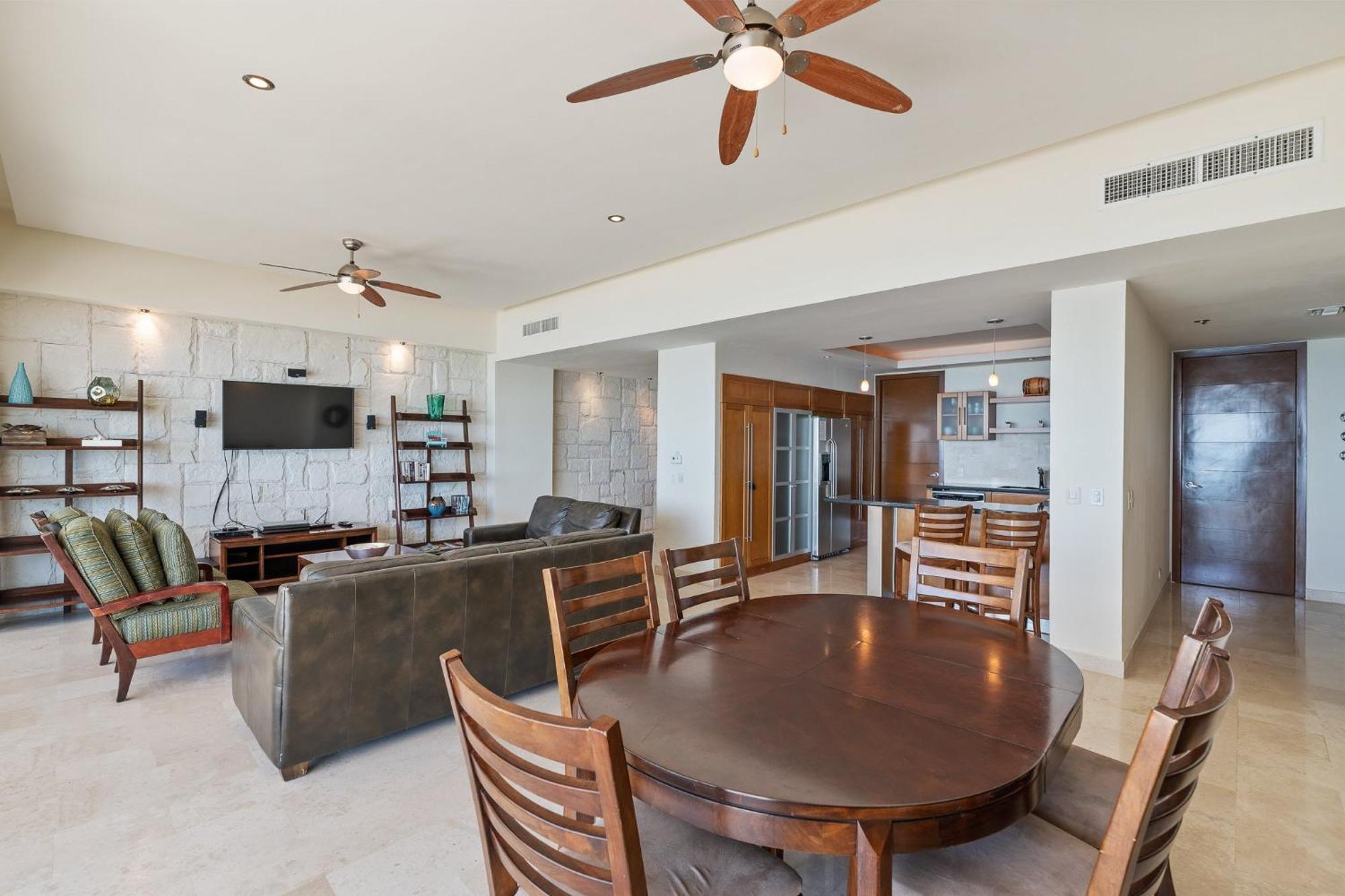 Encanto Living Two Bedroom Unit By Kivoya *