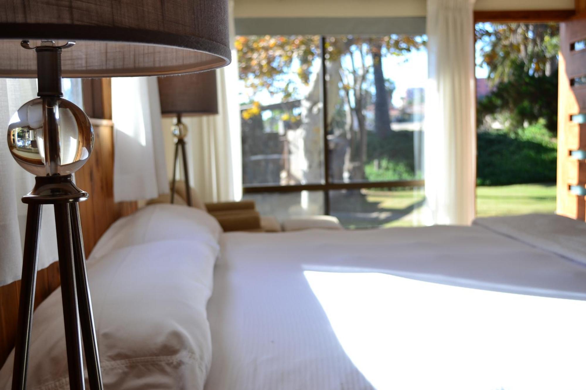 Papagayo Hotel 3*