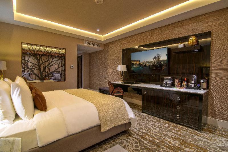 Hotel K Tower Boutique By Lucerna 5*