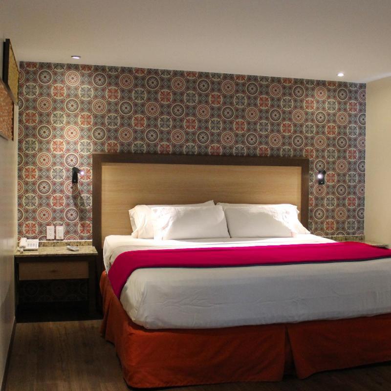 Mx Garibaldi 4* Mexico City