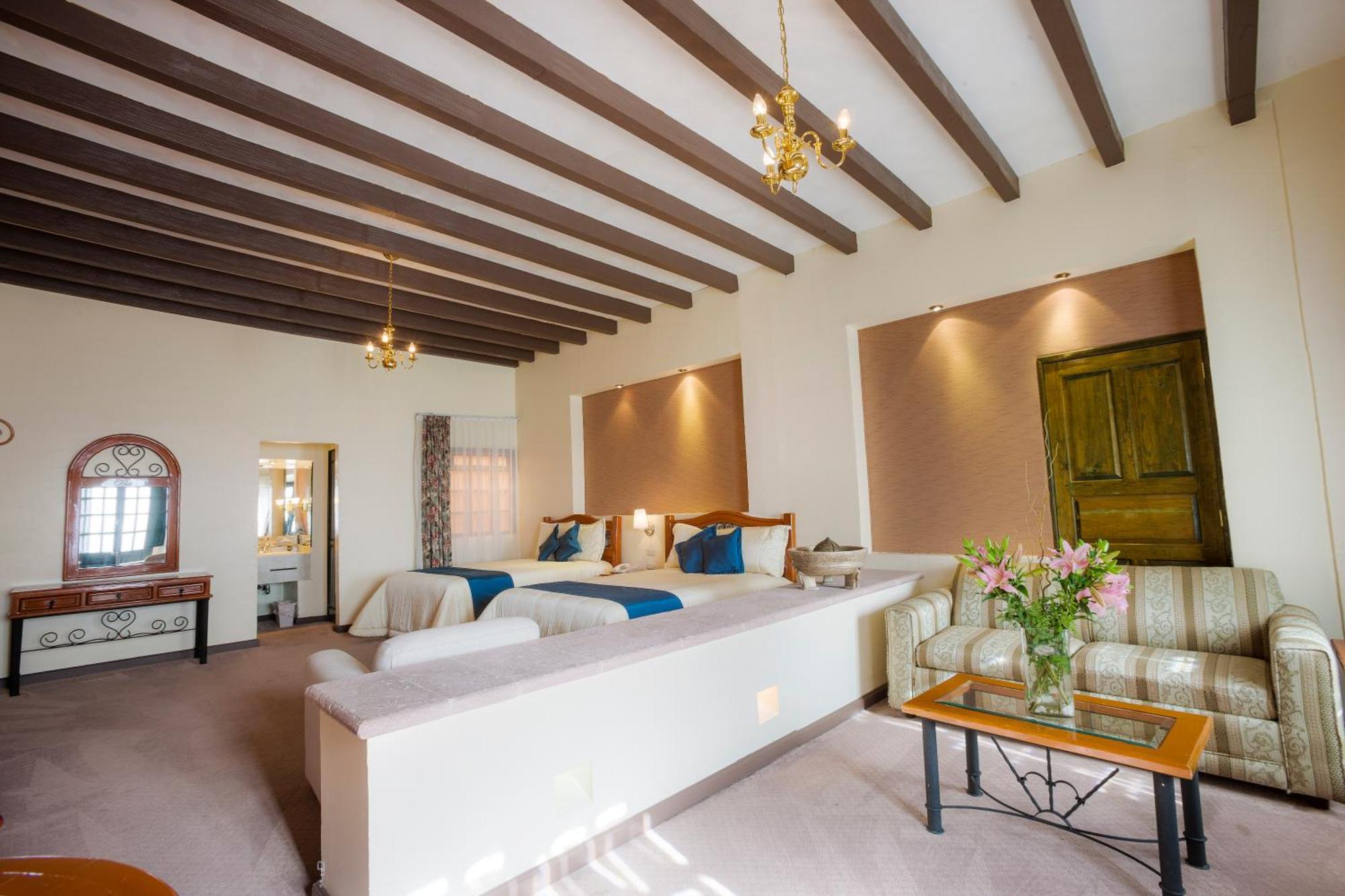 Hotel Meson De Jobito 5*