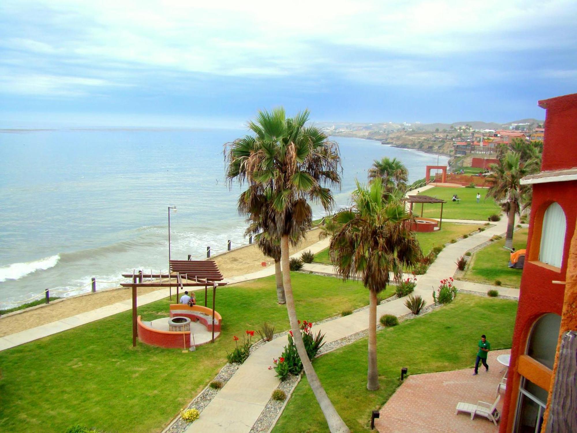 Puerto Nuevo Baja & 4*
