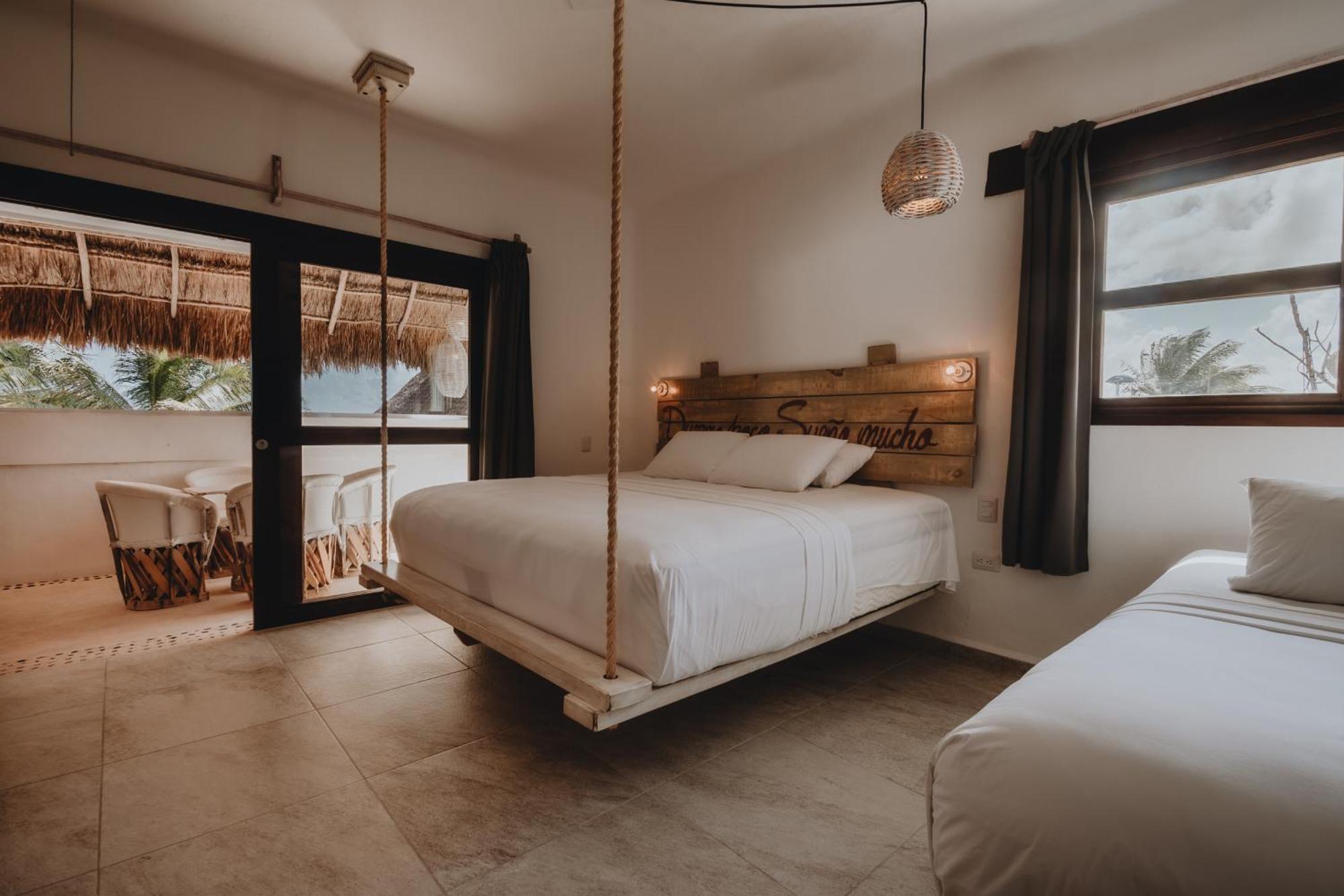 Hotel 40 Canones