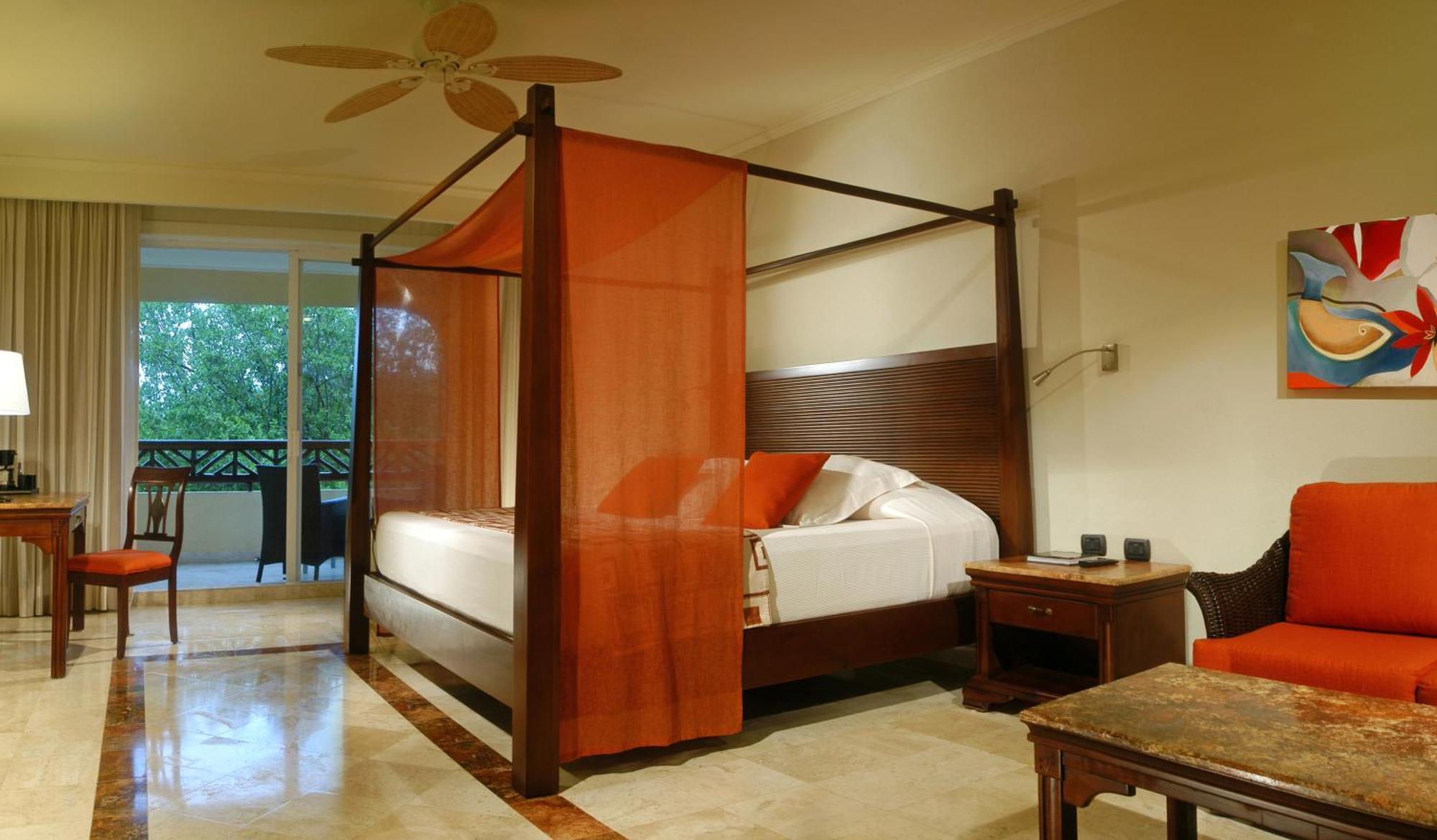 Resort Catalonia Royal Tulum & Adults Only