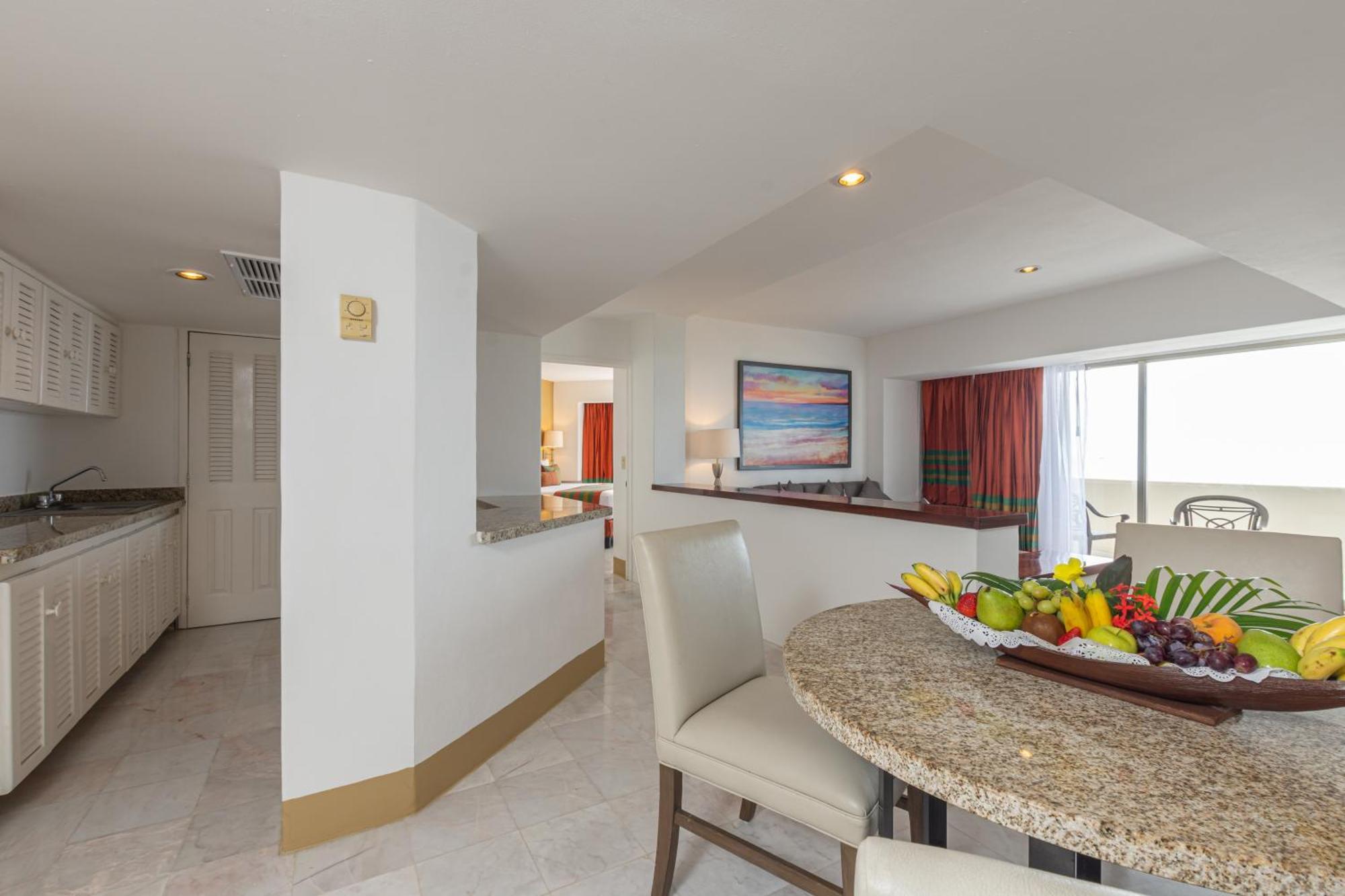 Tesoro Ixtapa Resort 4*