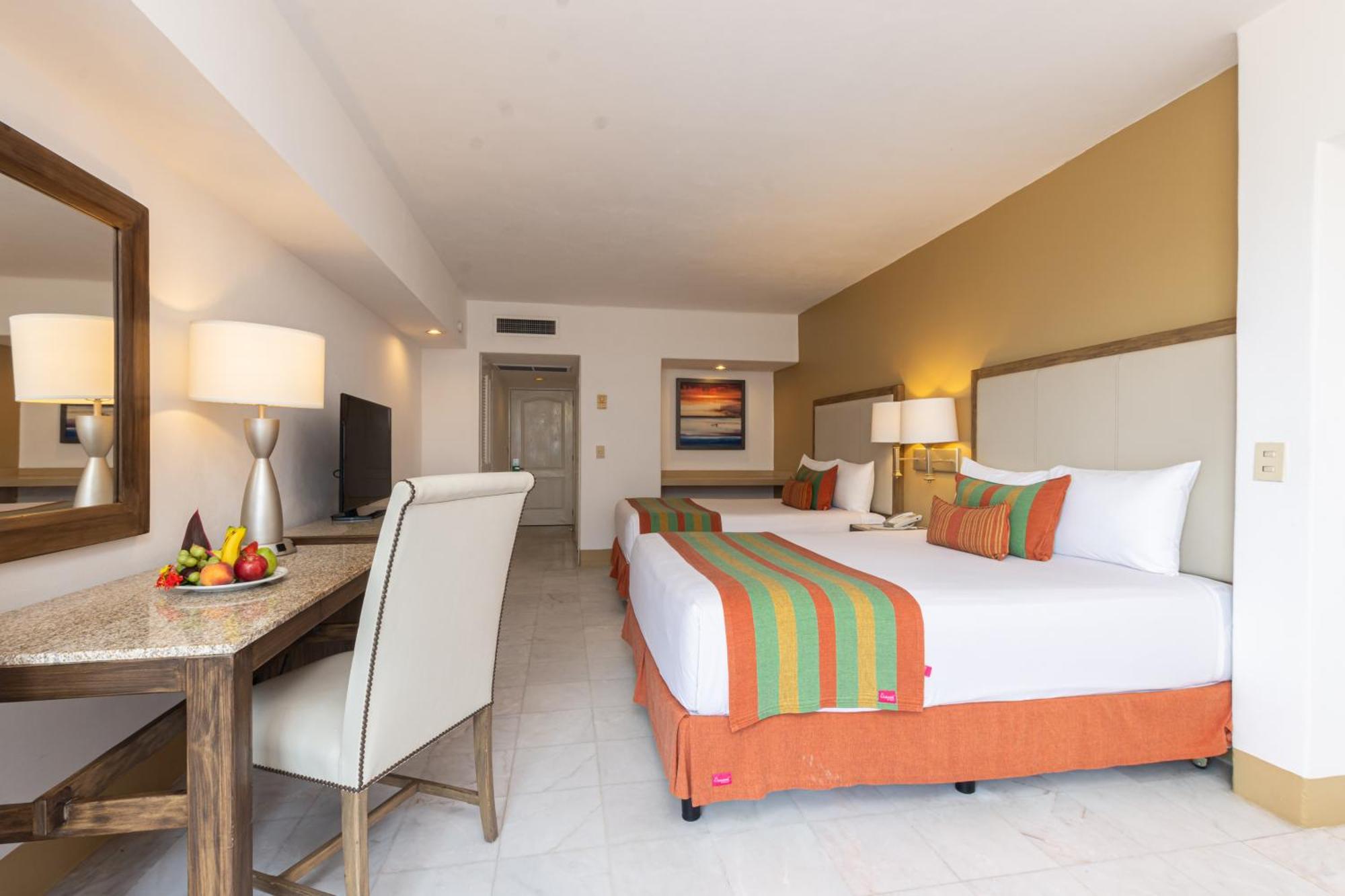 Resort Tesoro Ixtapa
