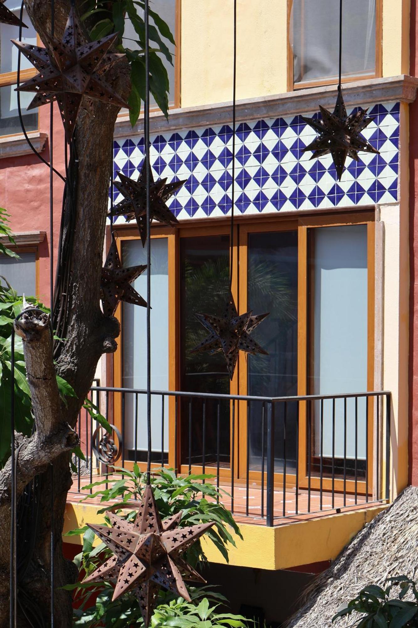 Casa Loteria: Colorful Family Retreat With Pool In Pueblito Hotel Sayulita