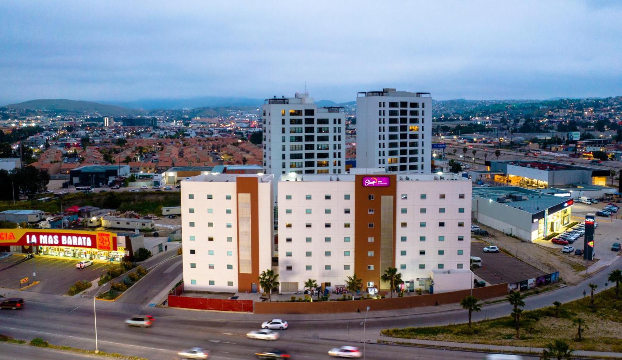 Sleep 3* Tijuana