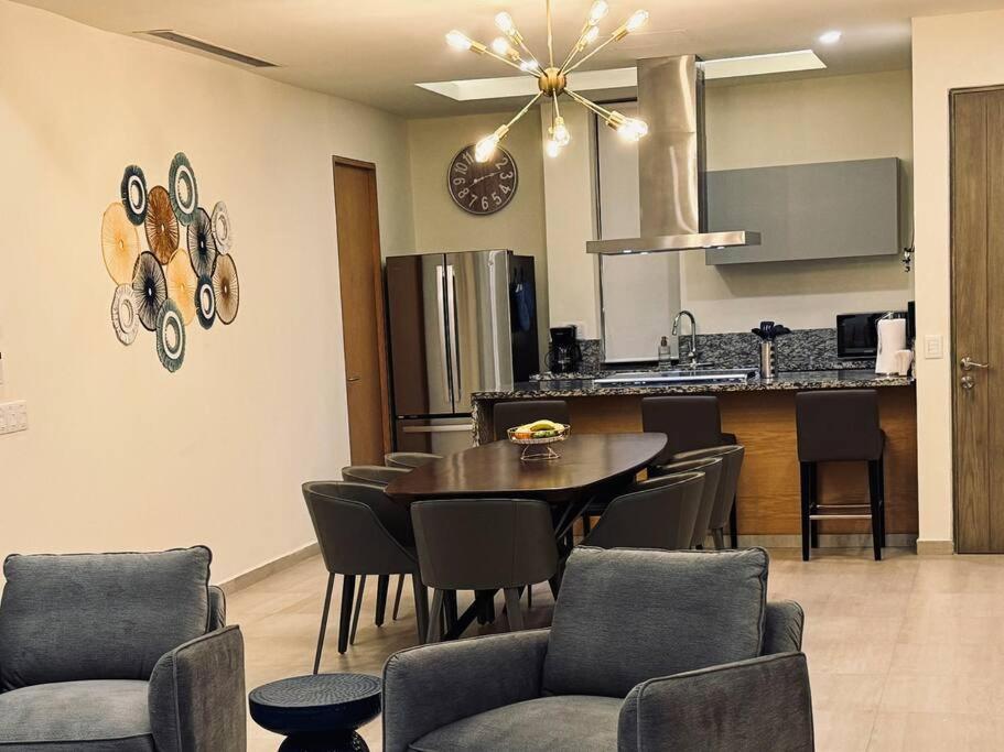 Luxurious First-floor In Isla Residences Apartment Acapulco