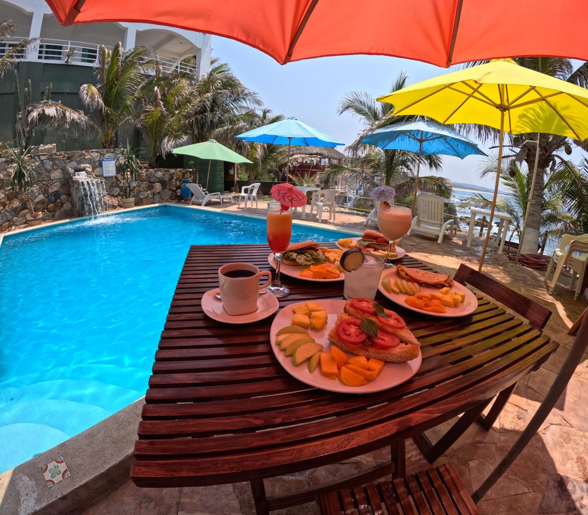 Bed & Breakfast Luz De Mar ' Right On The Cuatunalco