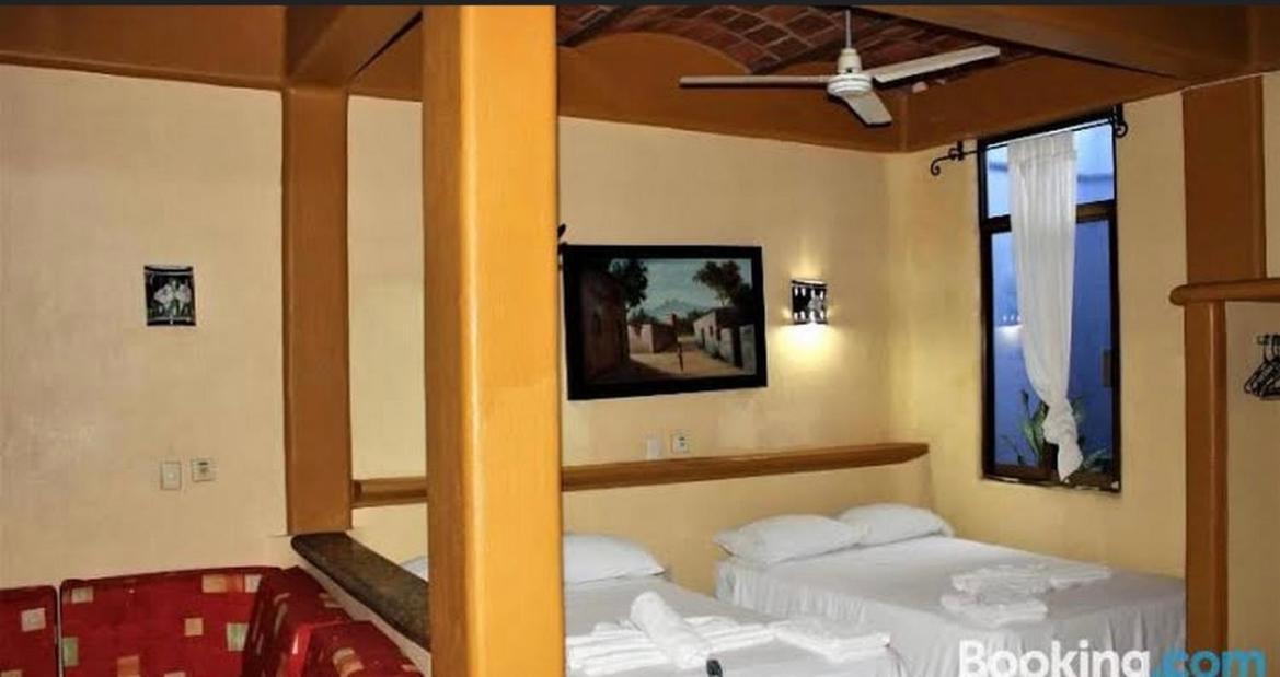 Hotel Flores