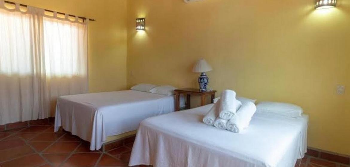 Flores Hotel Los Ayala
