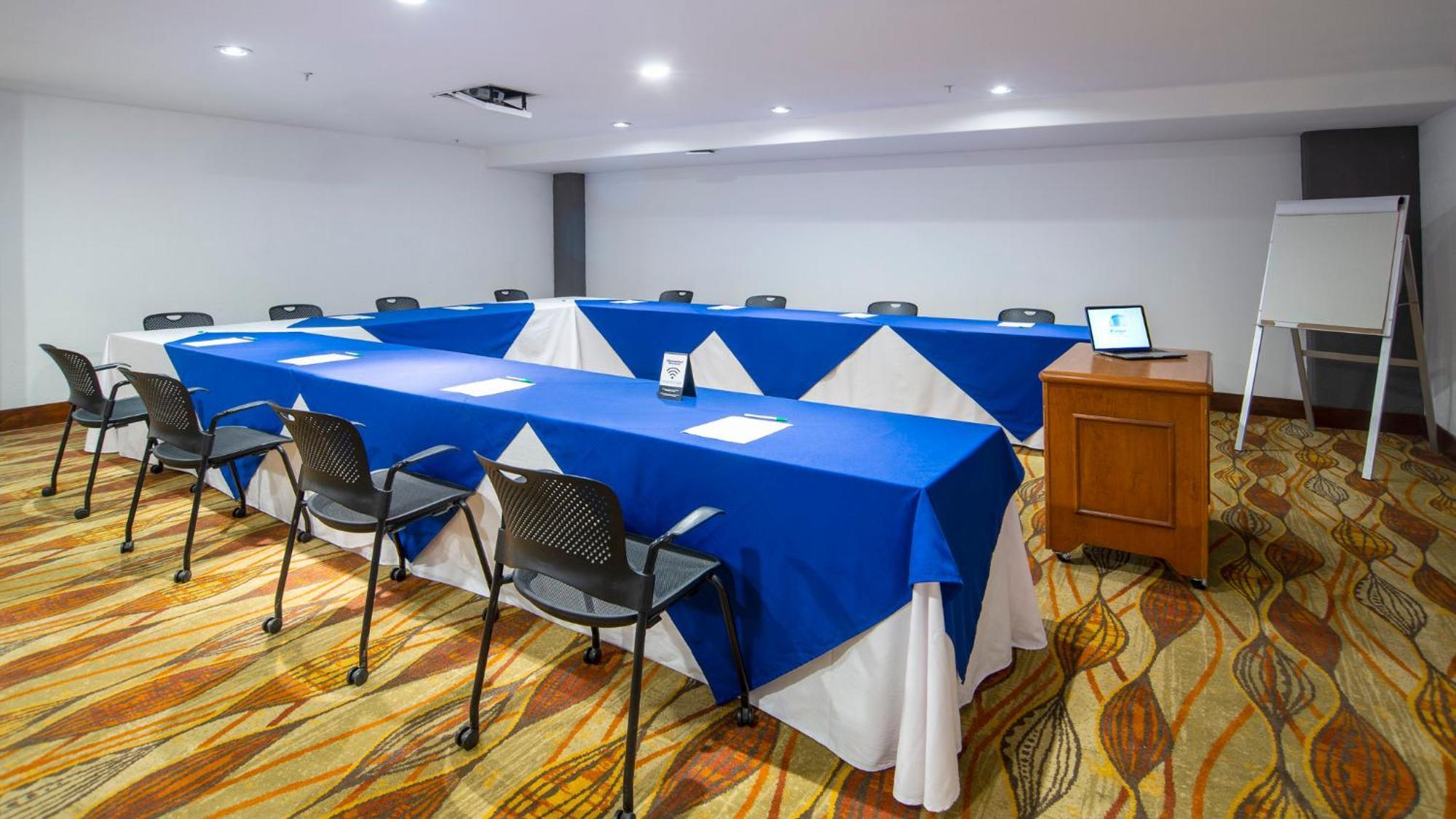 Zona Diamante By Ihg