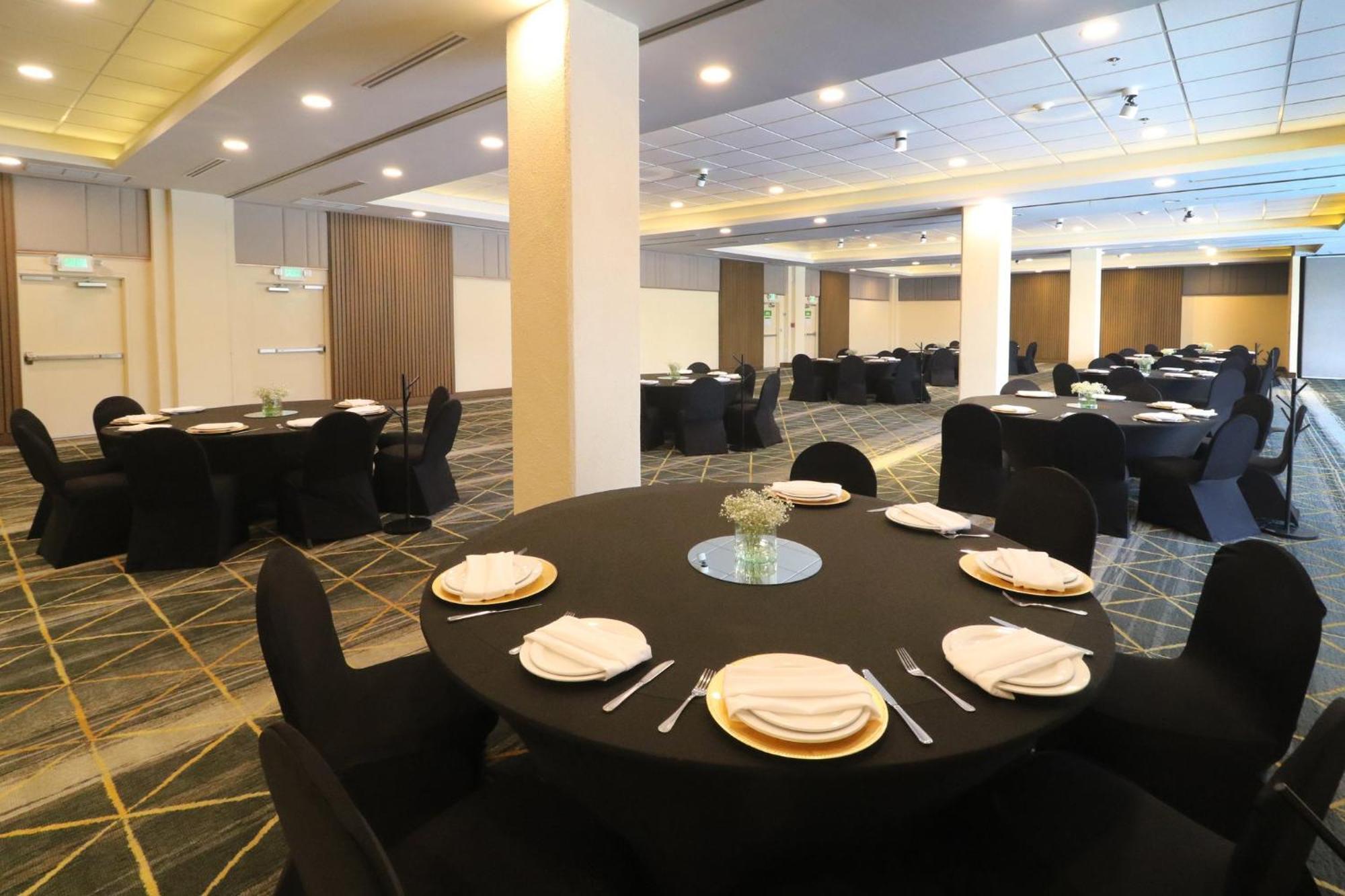 Zona Rio By Ihg Hotel 4*