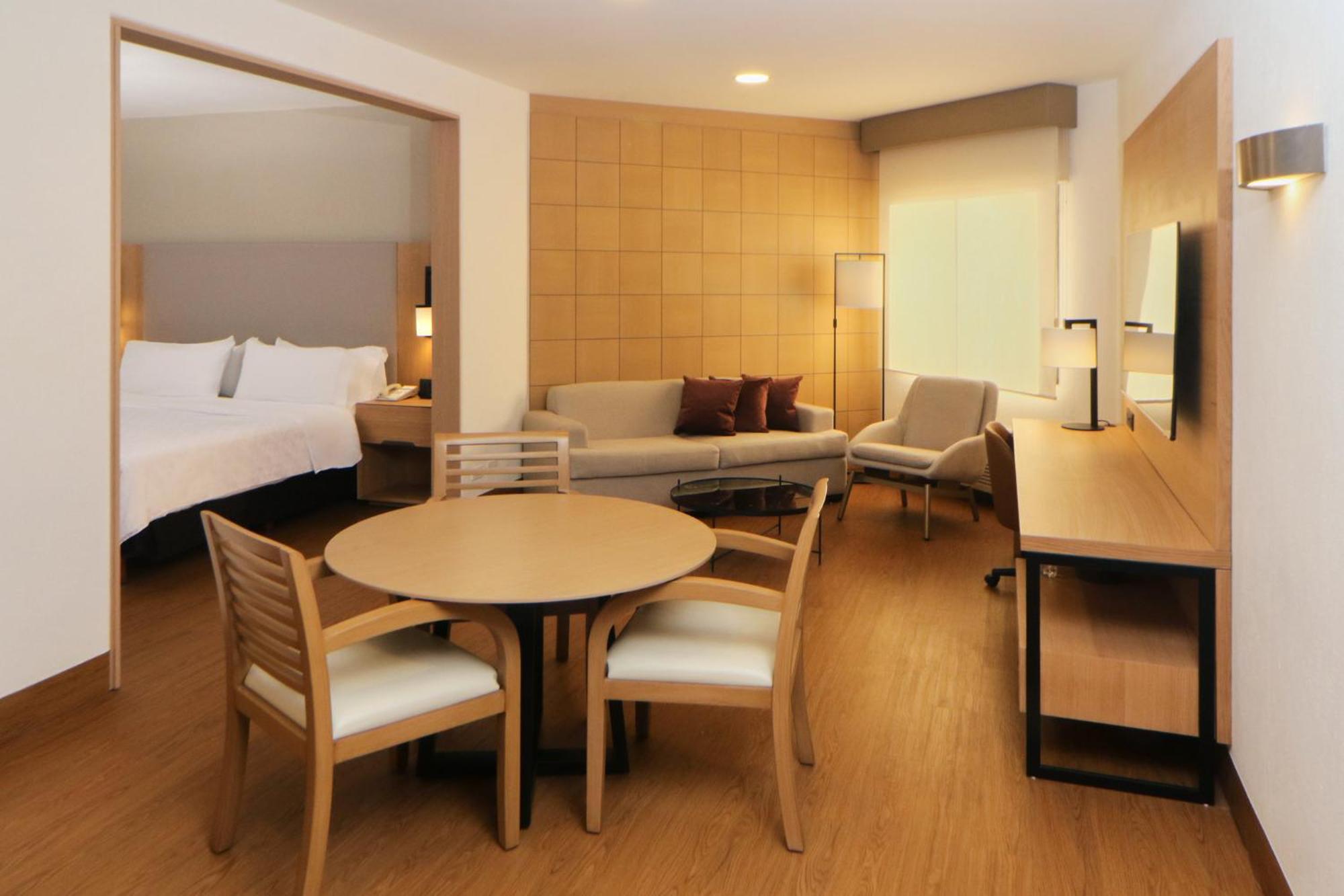 Zona Rio By Ihg Hotel Tijuana