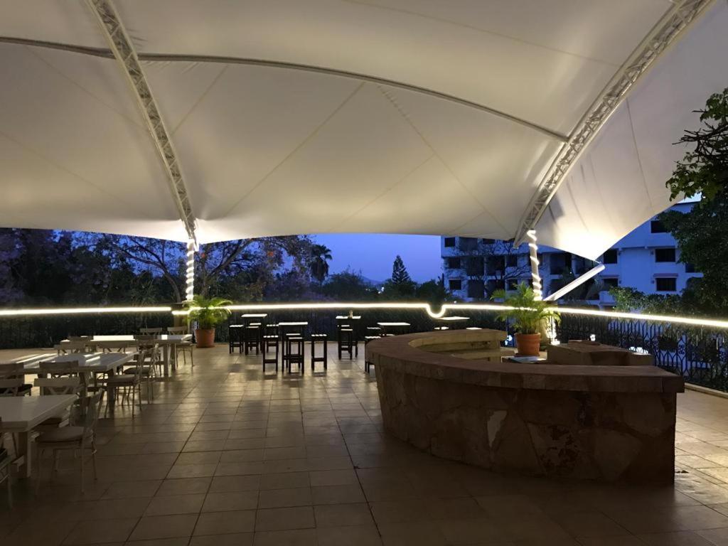 Coral Cuernavaca & Hotel 4*