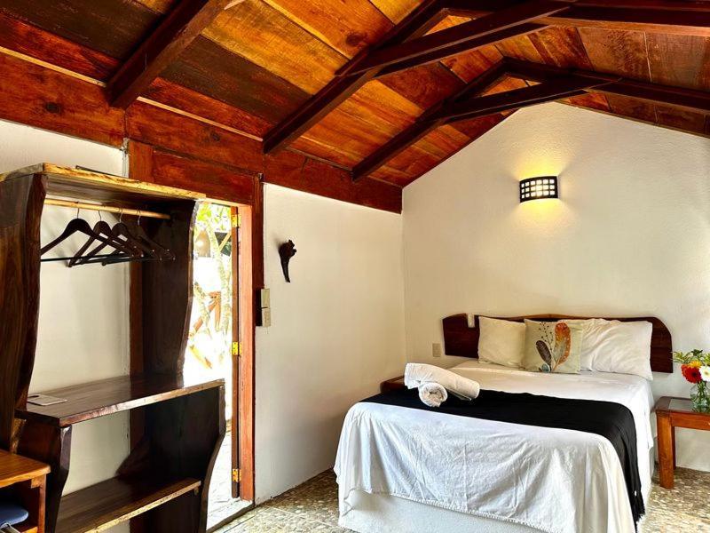 Casa Paraiso Boutique