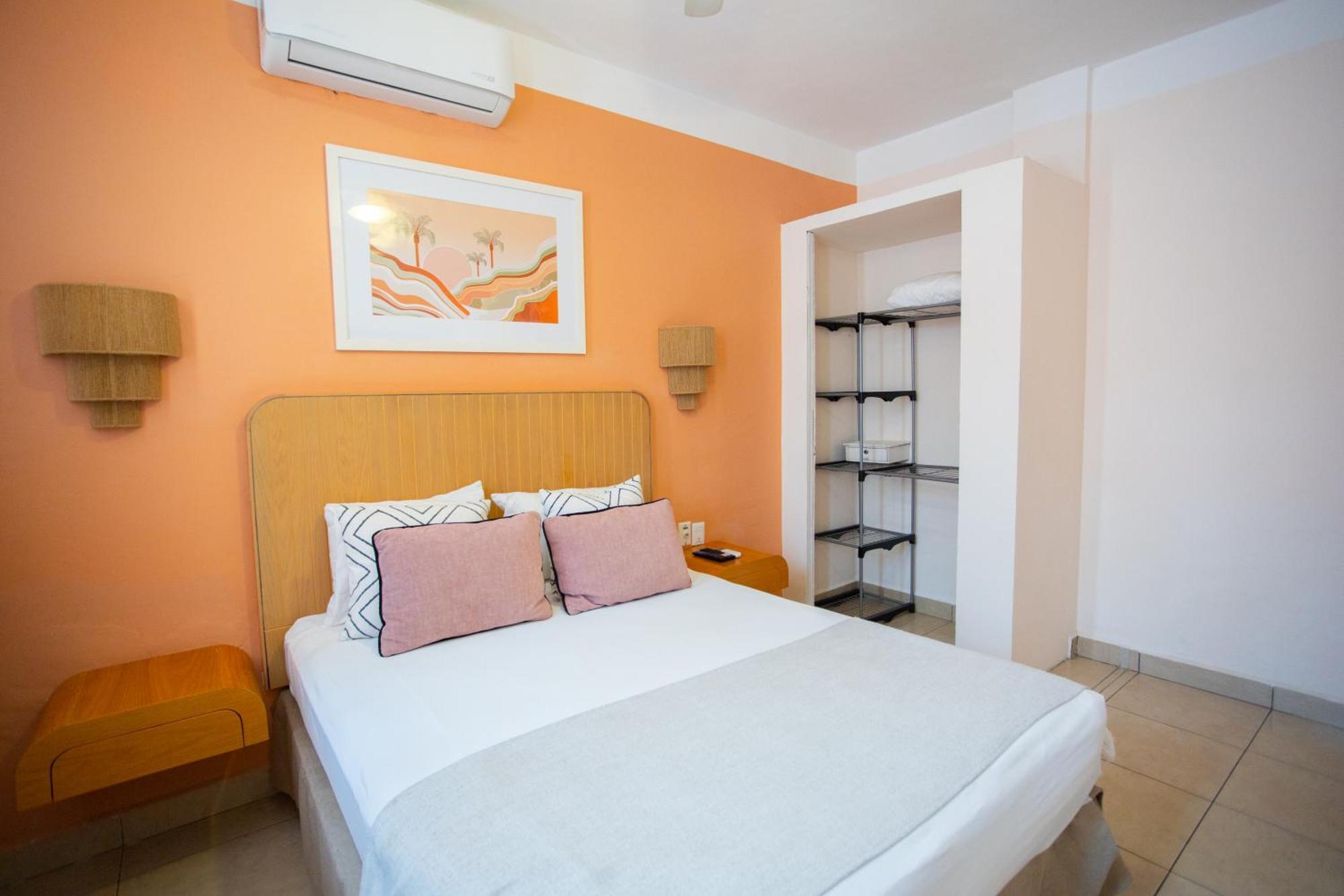 Tropicus Boutique Hotel 3*